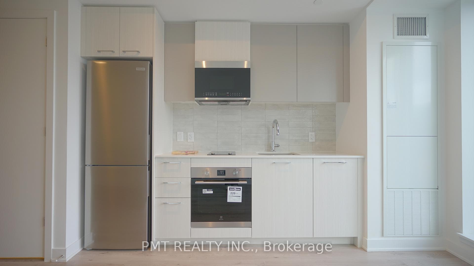 30 Dreamers Way Unit 732 photo 2