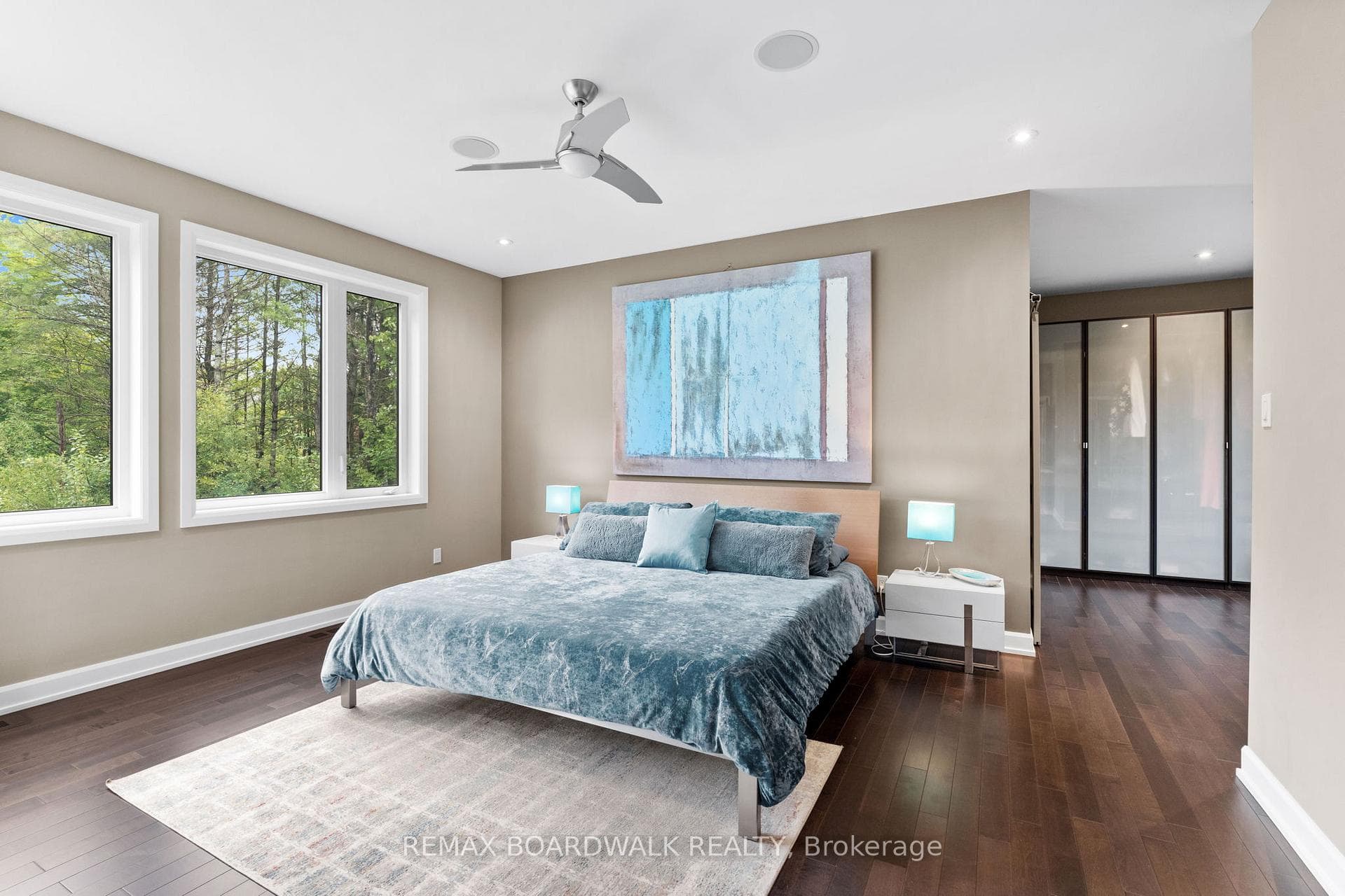 108 EDITH MARGARET Place photo 19