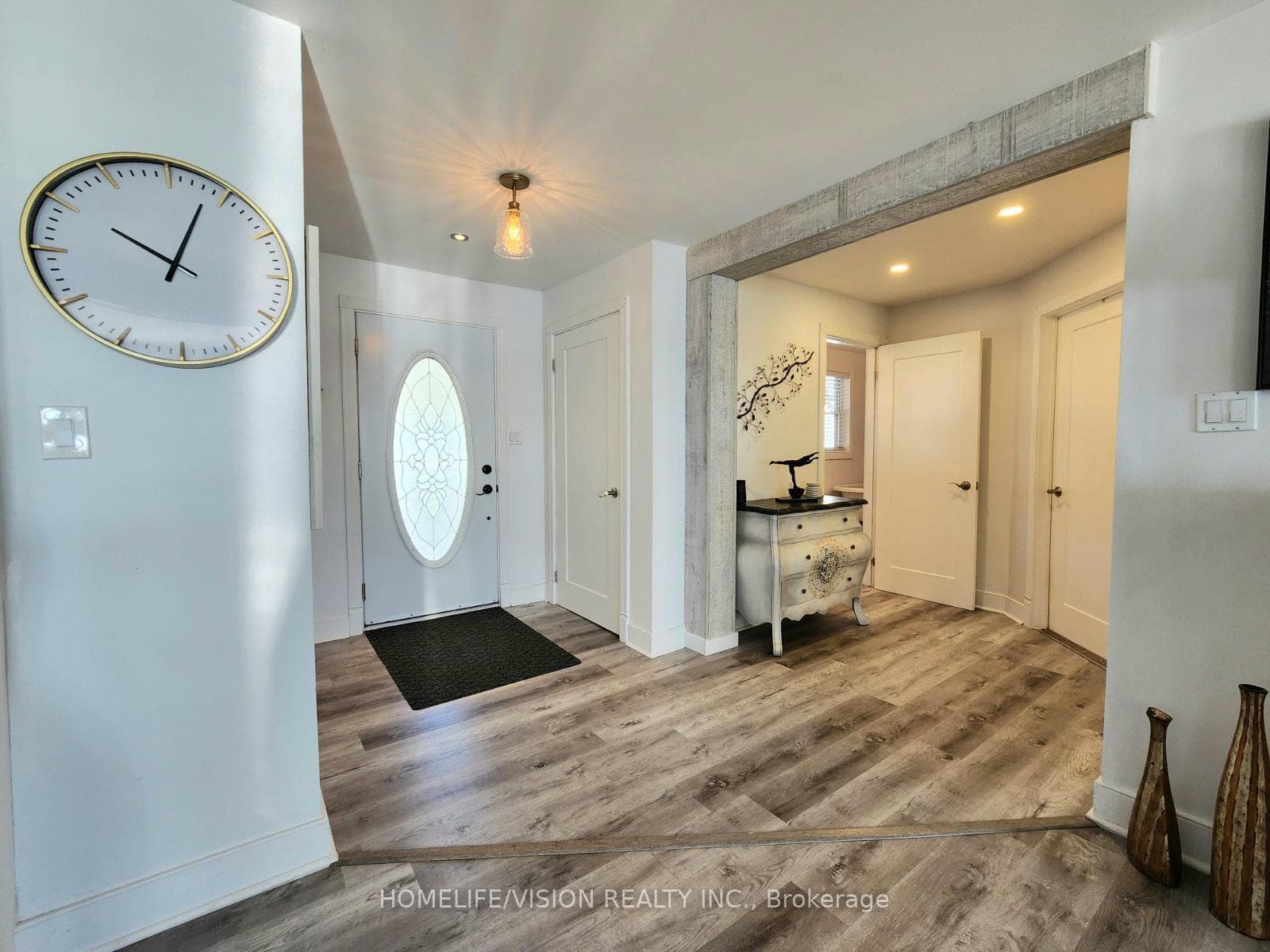 295 Carnegie Beach Road photo 2