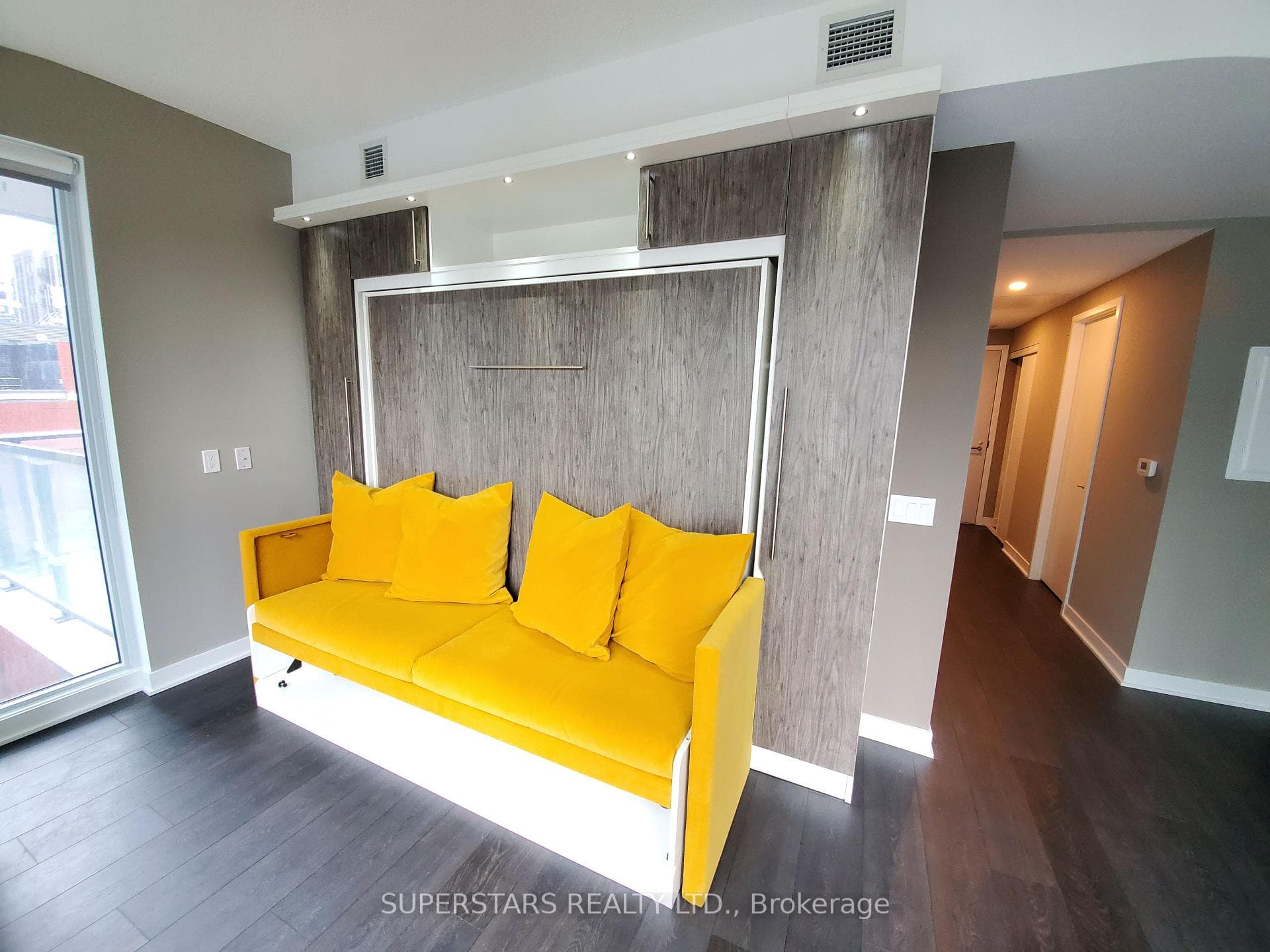 115 Blue Jays Way Unit 1211 photo 10