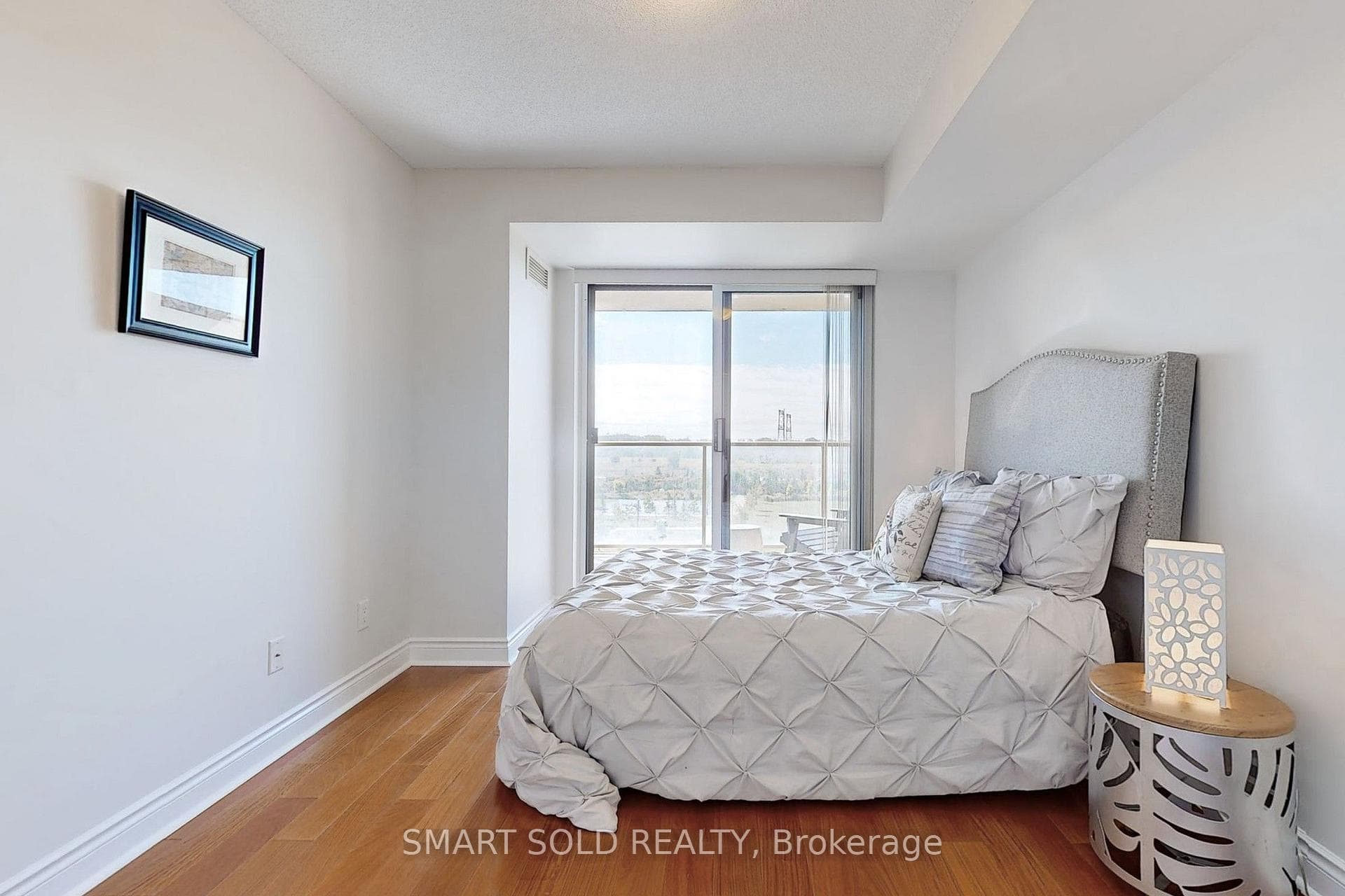 37 Galleria Parkway Unit 708 photo 23