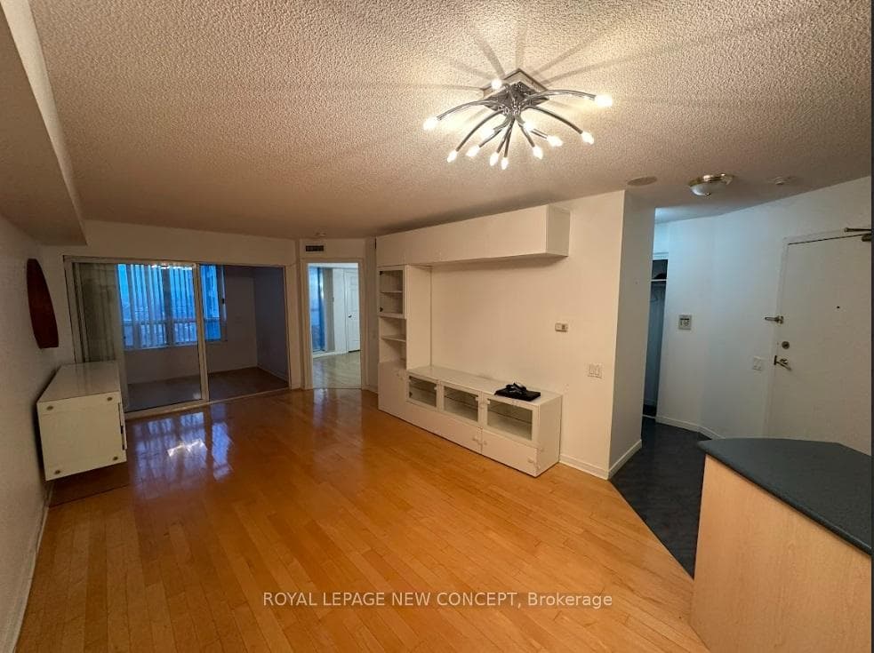 8 Hillcrest Avenue Unit 1212 photo 6