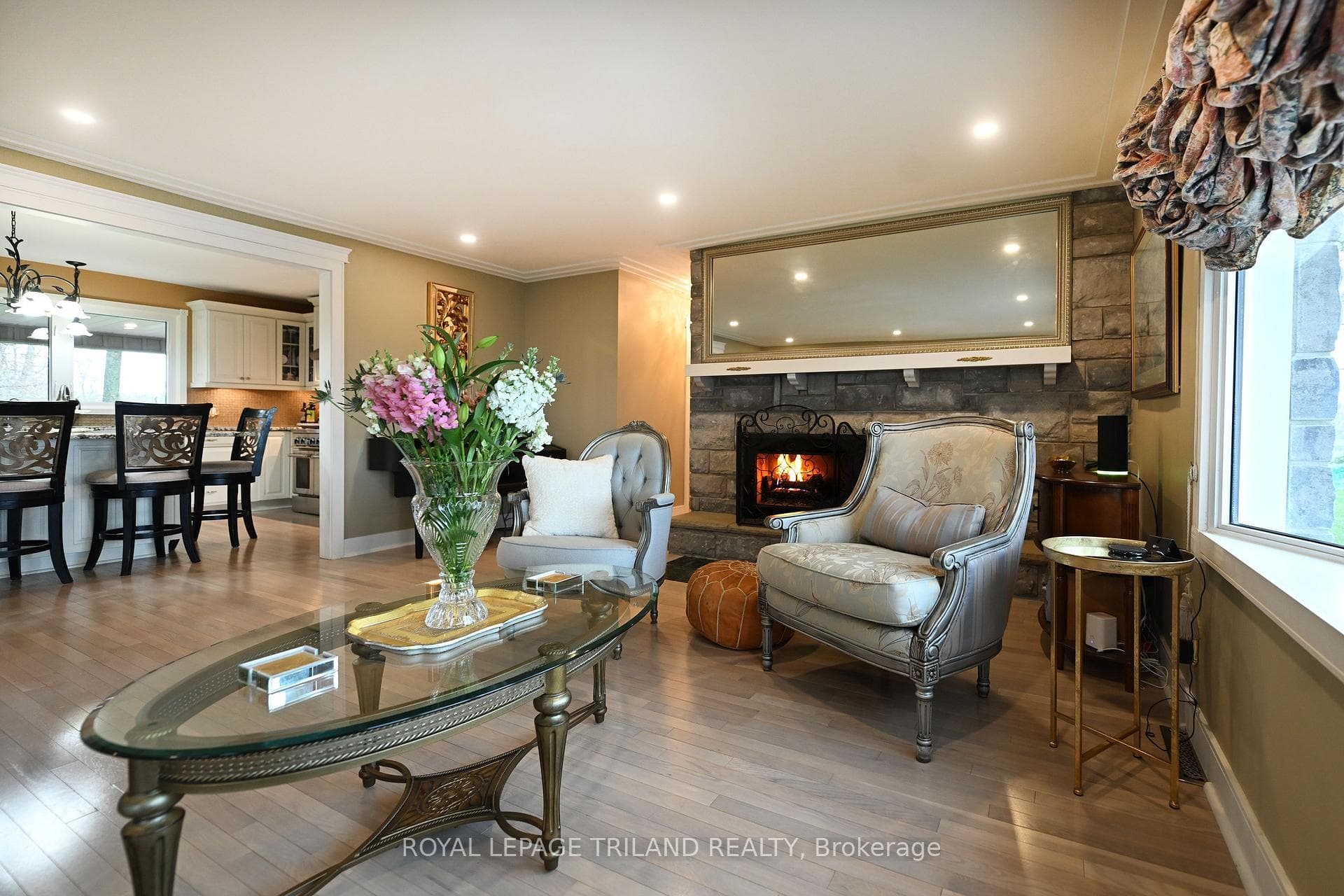 7570 Talbot Trail photo 8