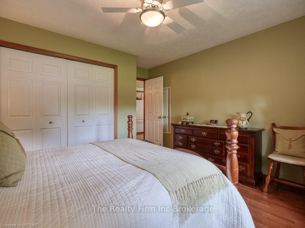 275 WONHAM Street Unit 2 photo 24