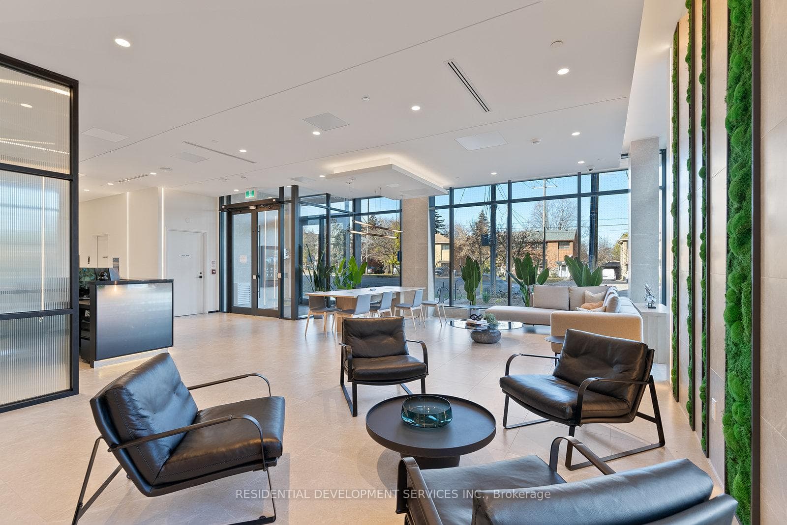 699 Sheppard Avenue Unit 1111 photo 30