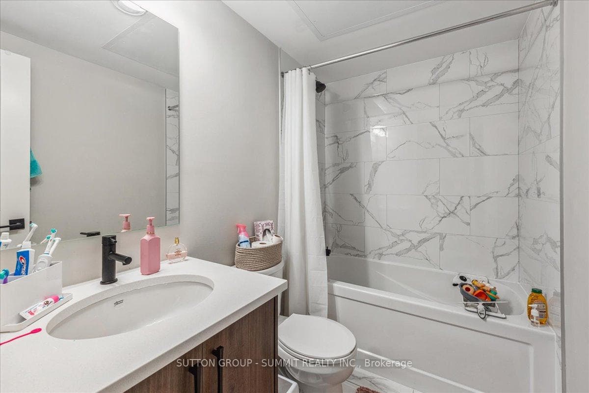 235 Chapel Hill Drive Unit 9 photo 21