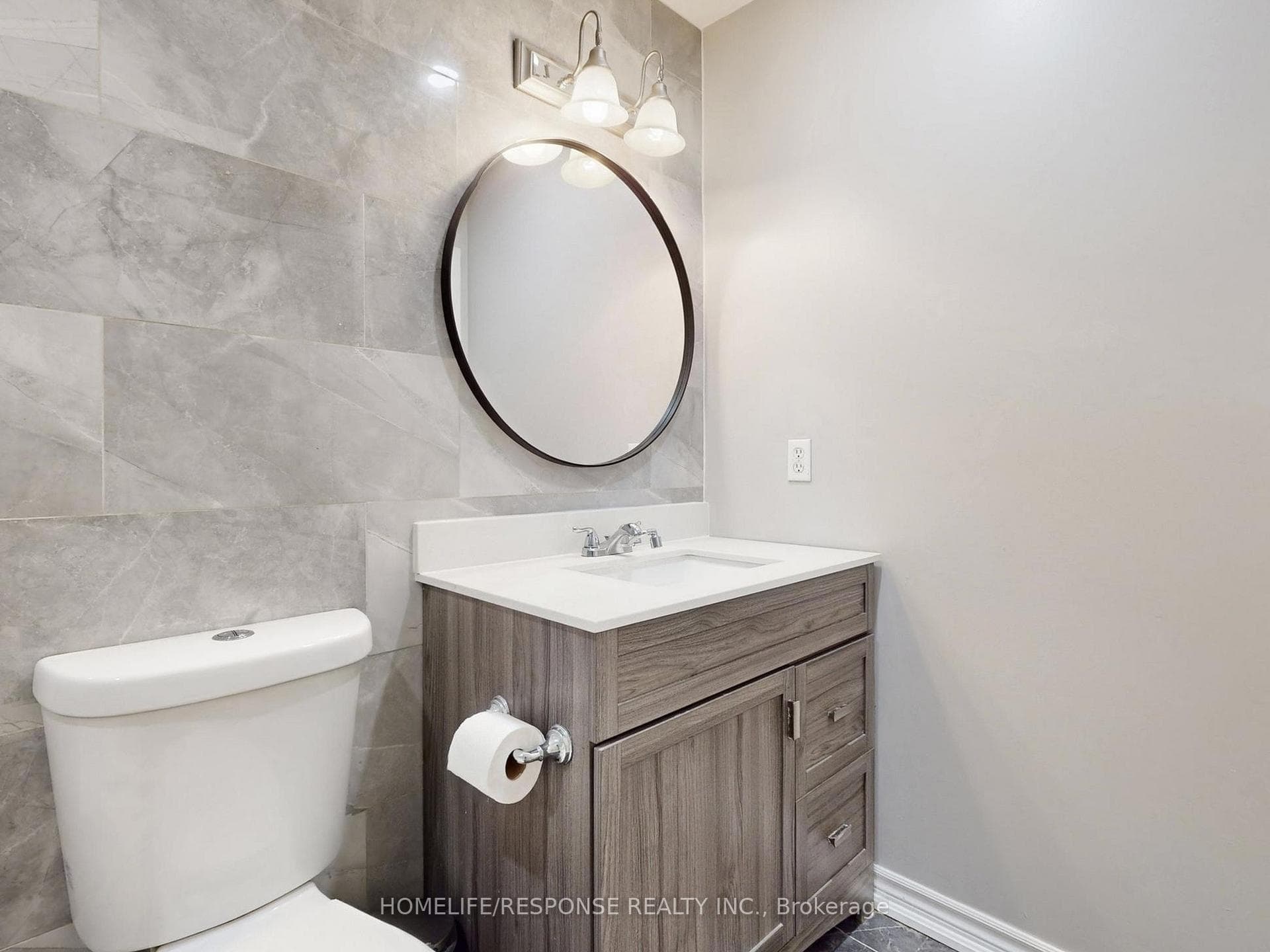 5134 Lampman Avenue photo 29