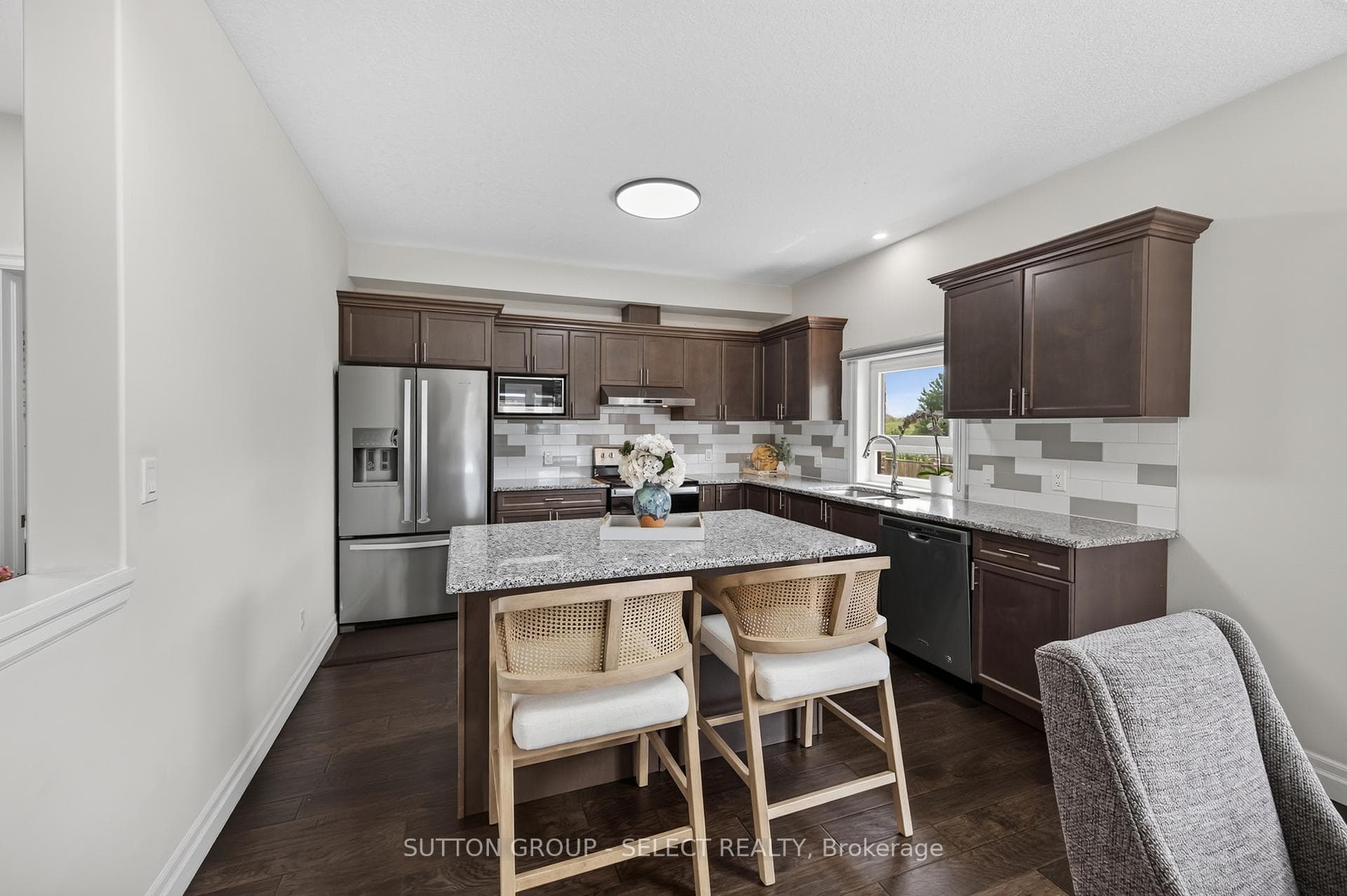 801 Superior Drive photo 9
