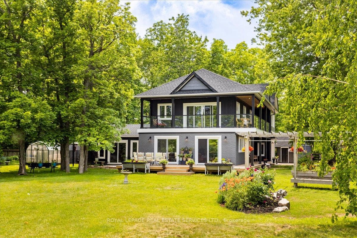 62 Windemere Road photo 1