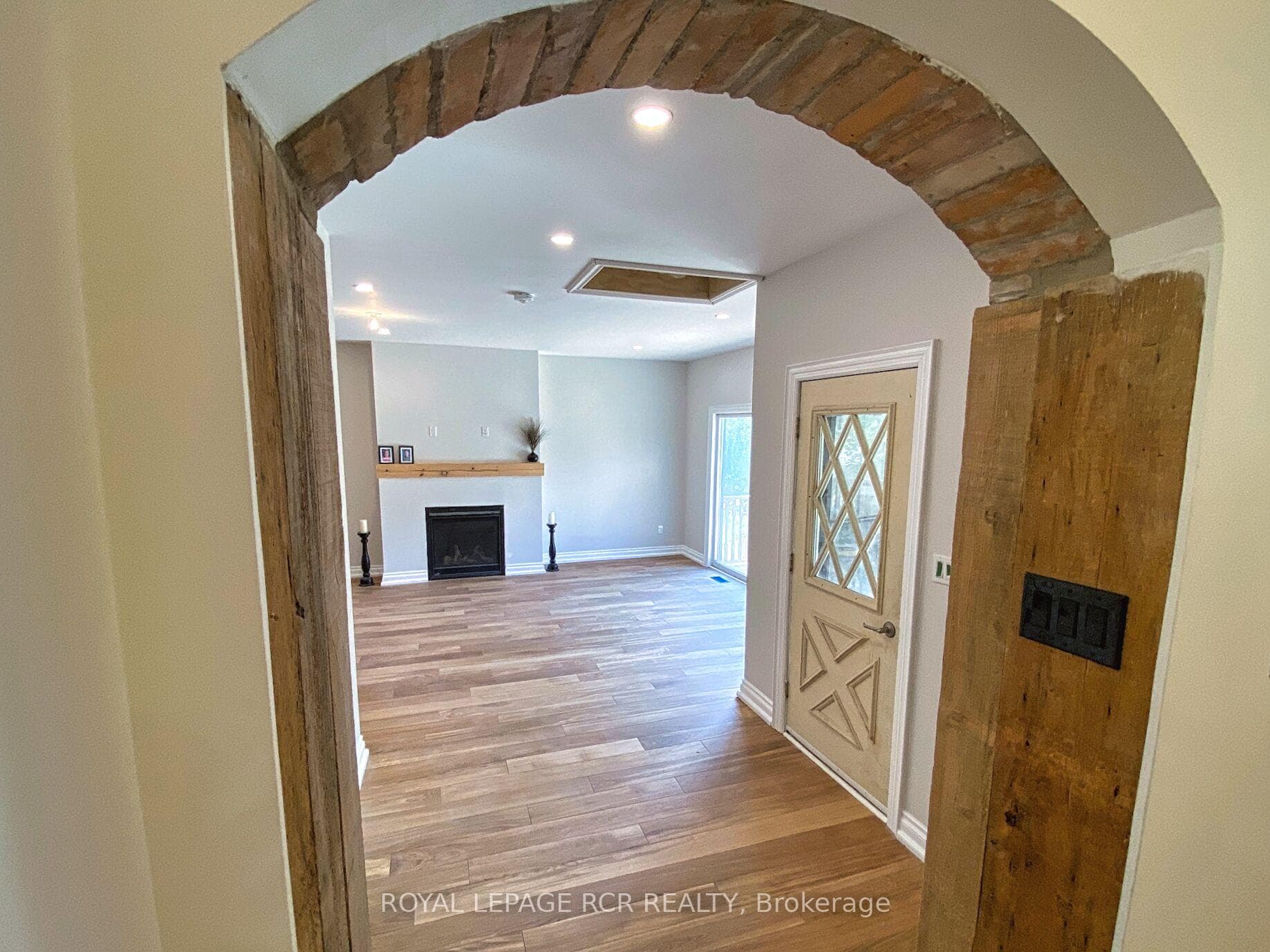 681 Janetville Road photo 13