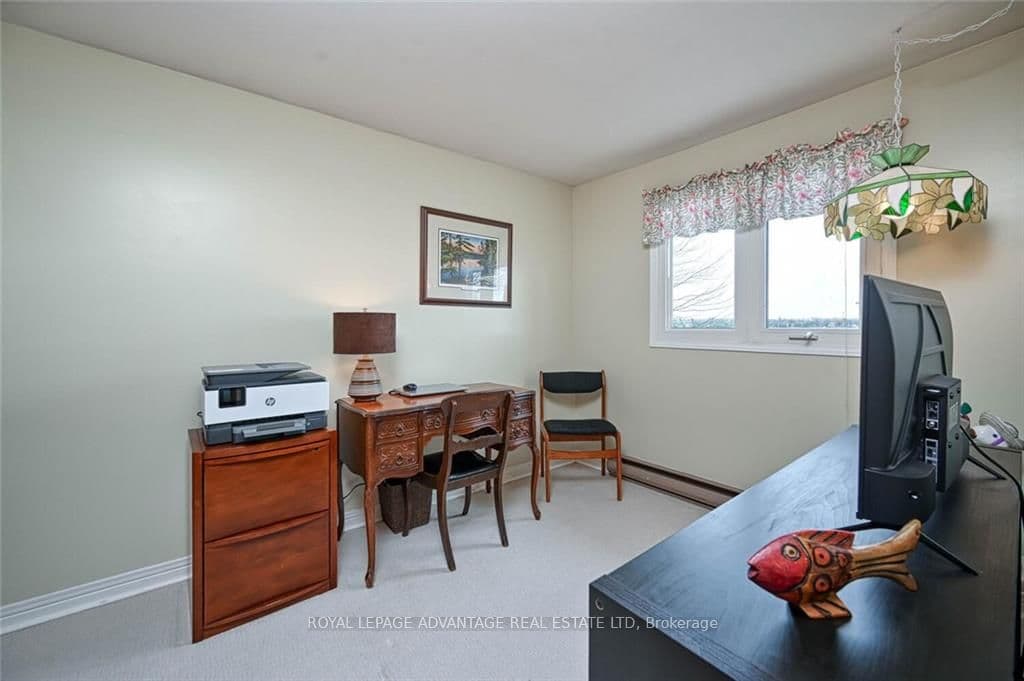 25 B3 Road photo 15