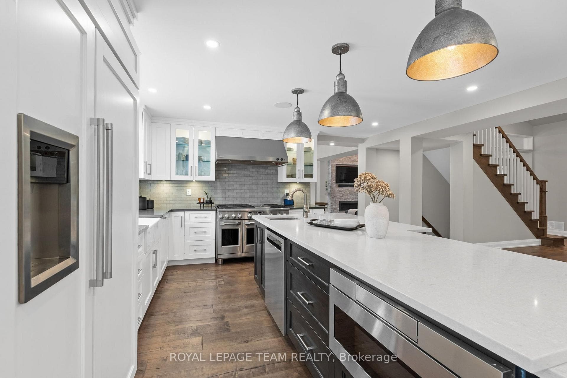 36 Halldorson Crescent photo 10