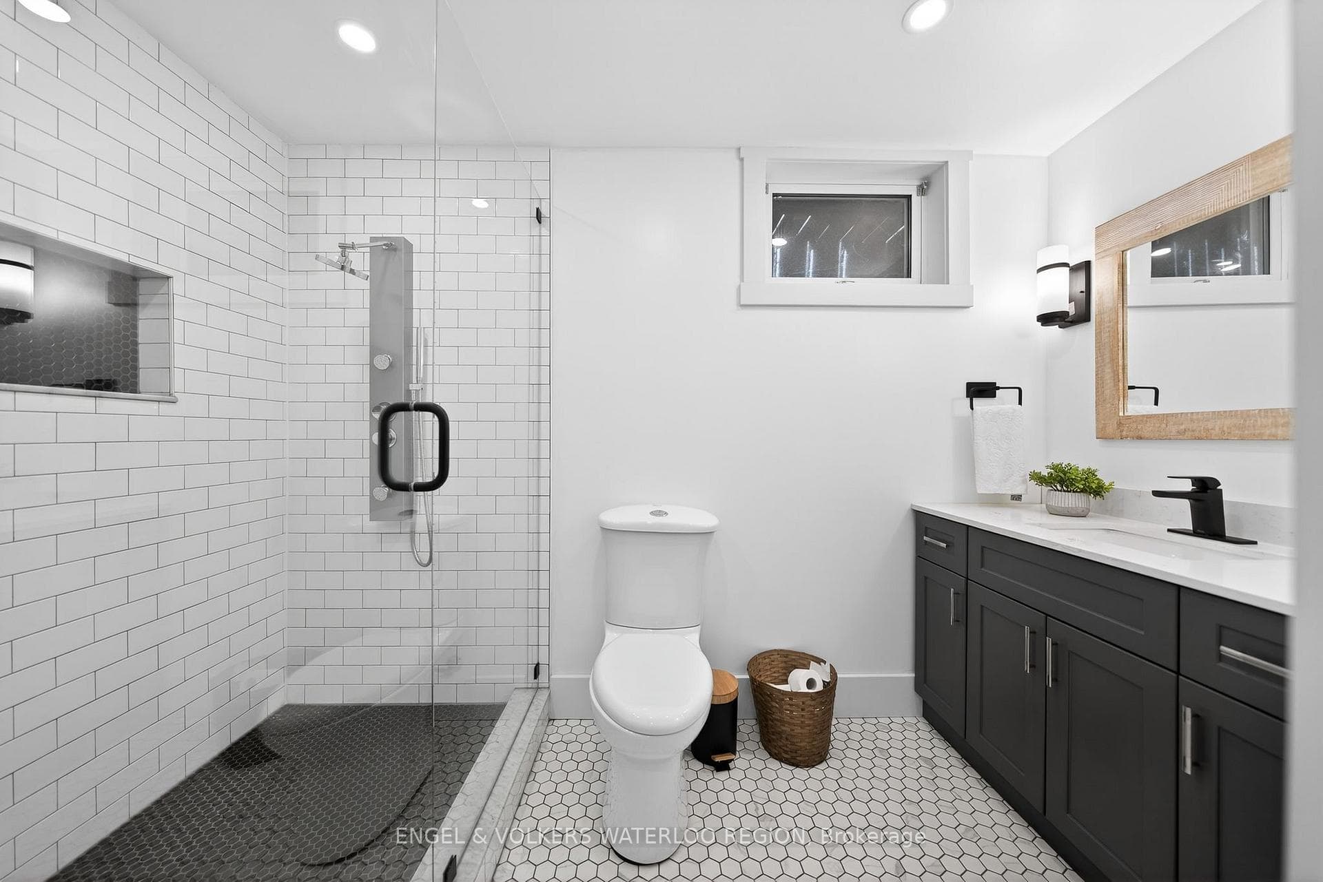 1283 Wilby Road photo 37
