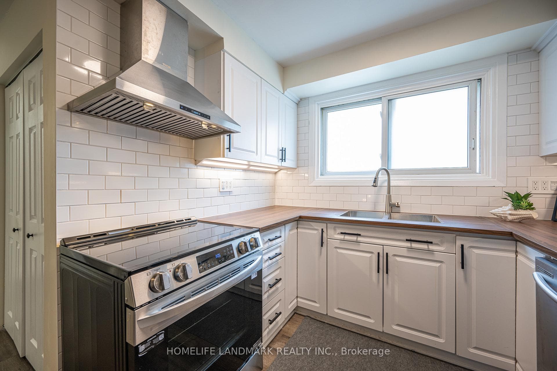 314C Bluevale Street photo 7