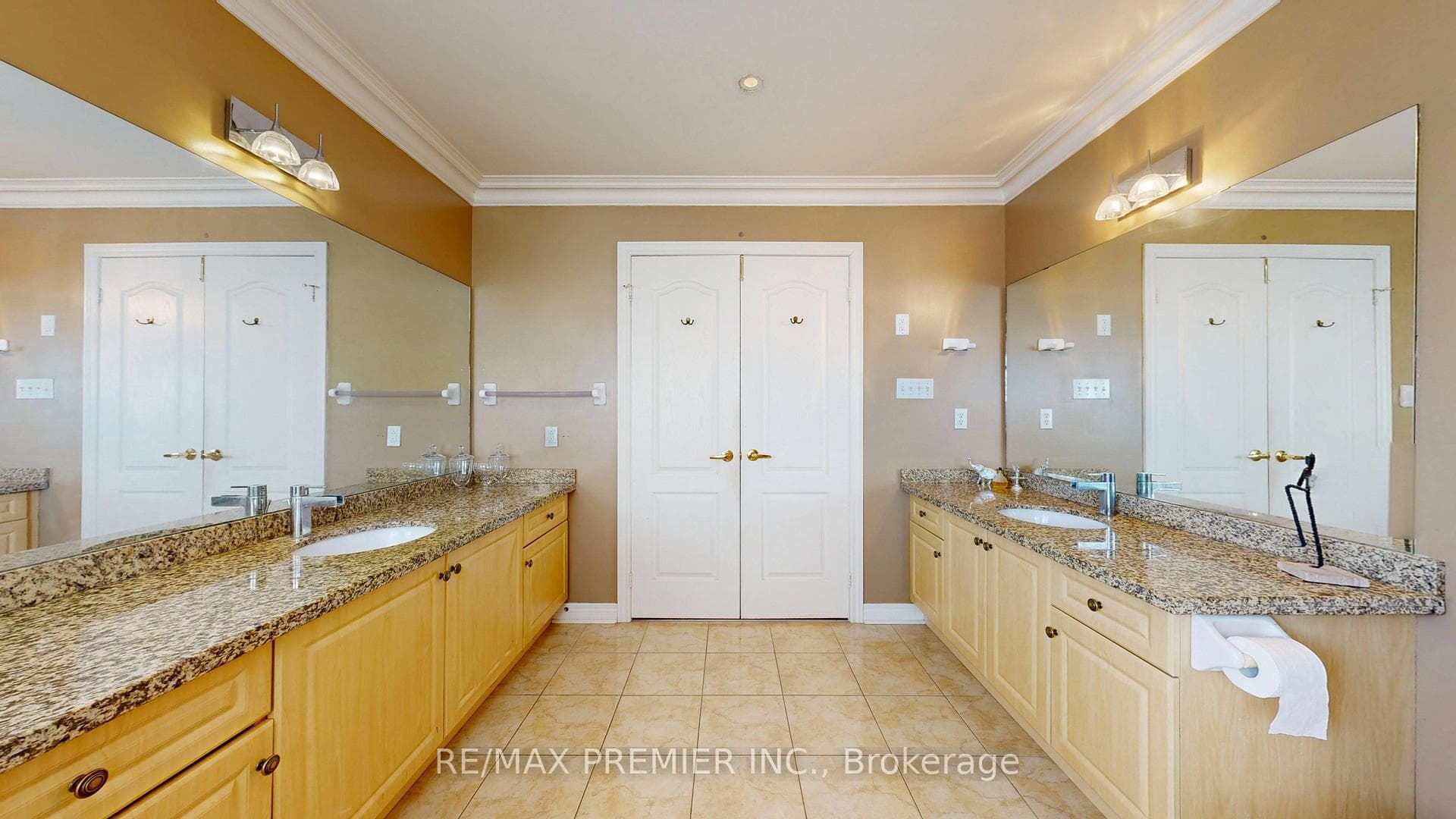 11 Charger Lane photo 27