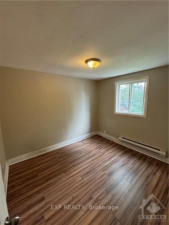 72 BARRETTE Street Unit 3 photo 5