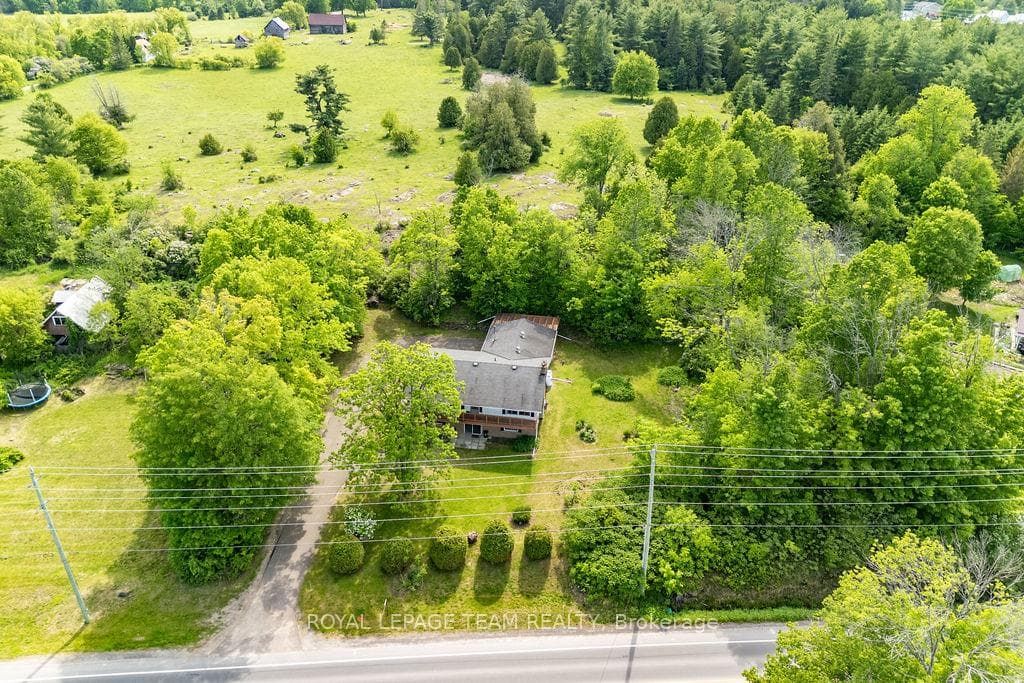 3697 Burnstown Road photo 40