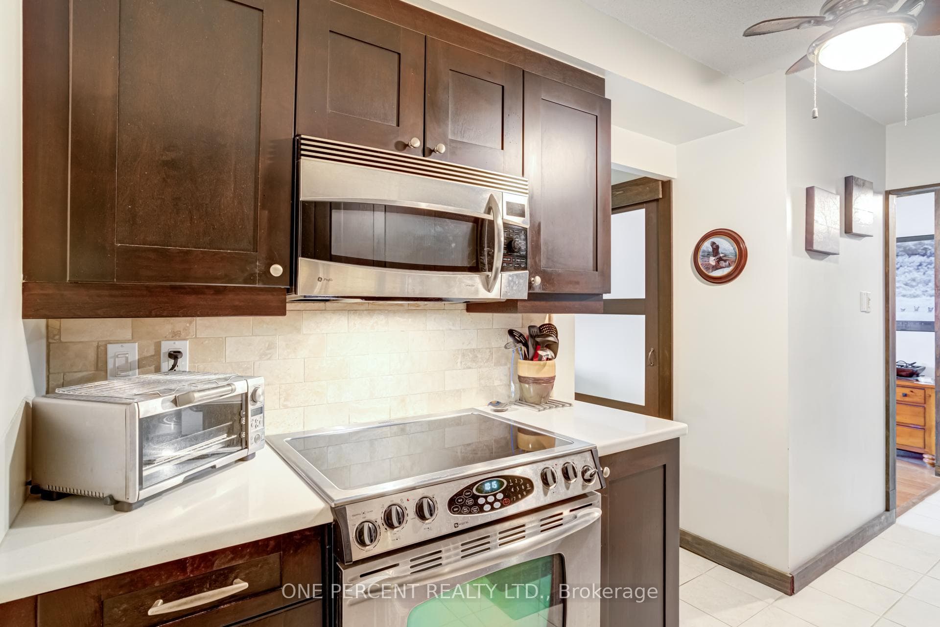 15 Torrance Road Unit 1609 photo 22