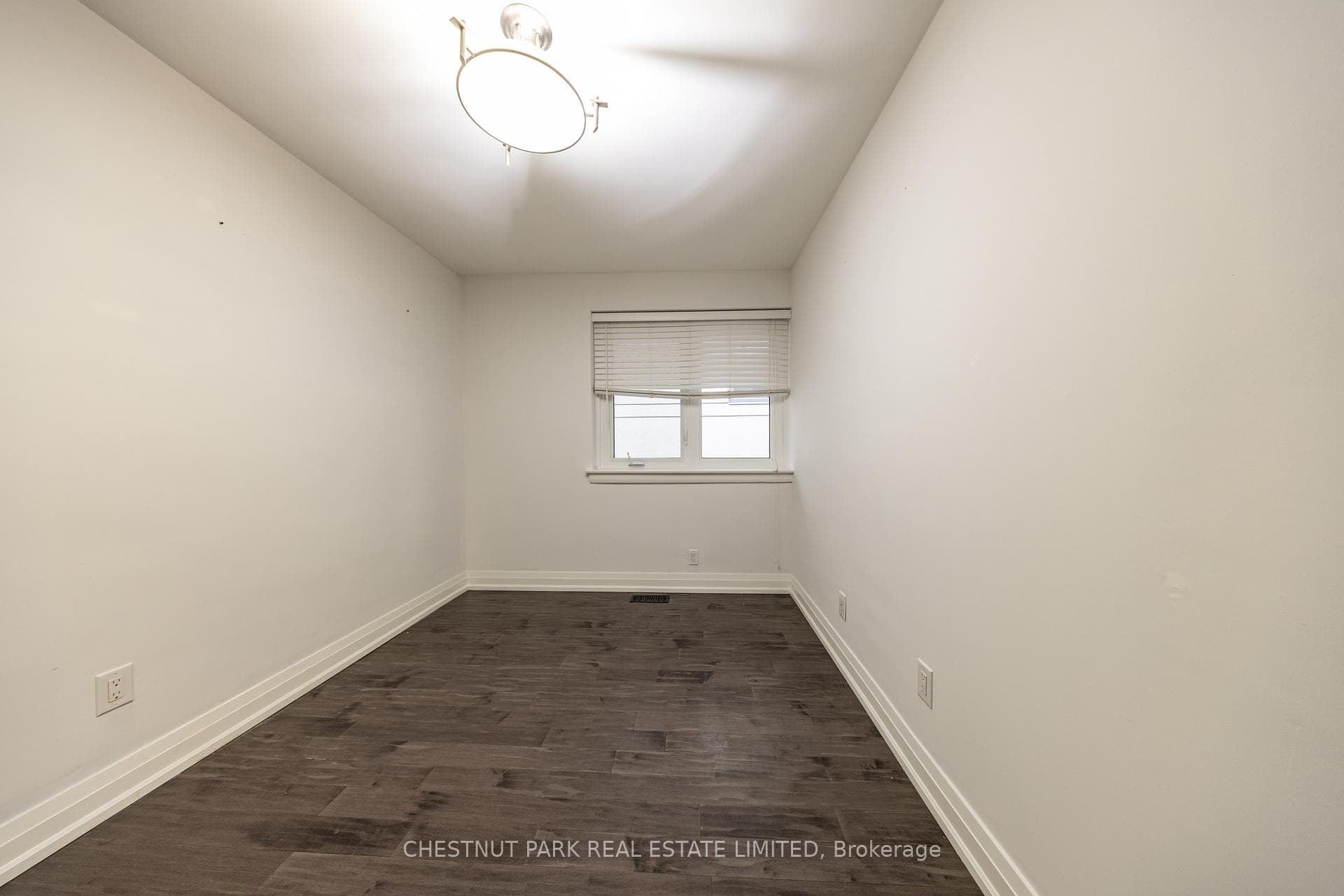 76 Berkinshaw Crescent photo 18