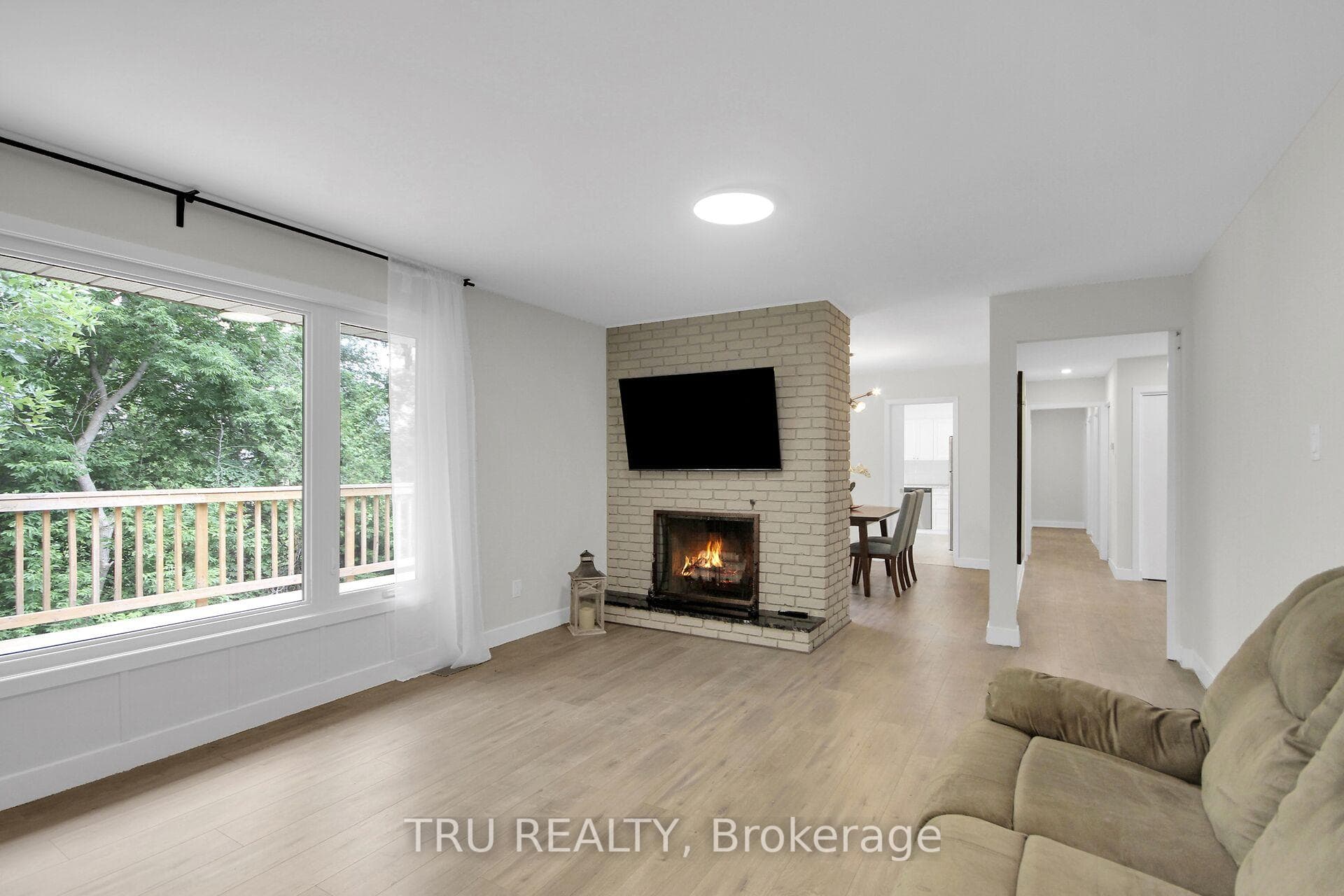 26 Langholm Crescent photo 5