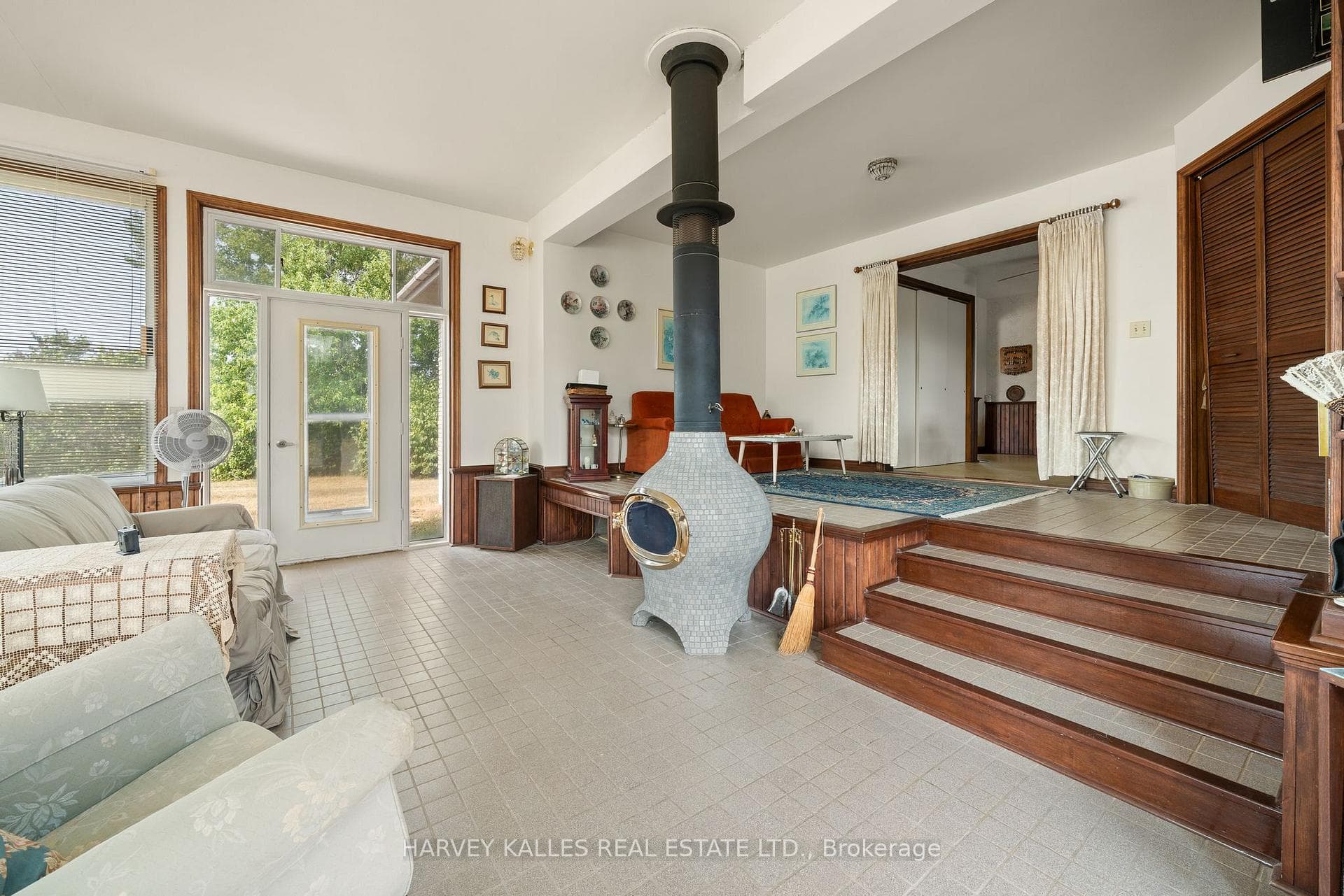 130 Easterbrook Road photo 6