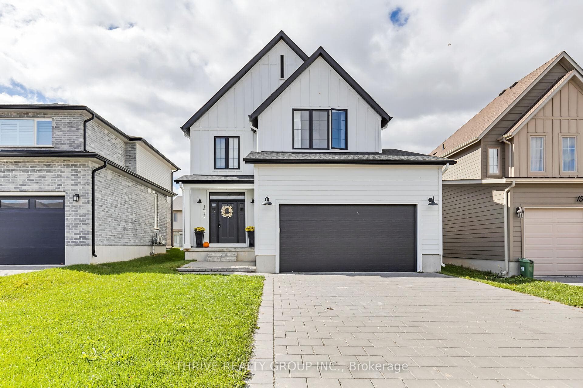 1533 Drew Street photo 1
