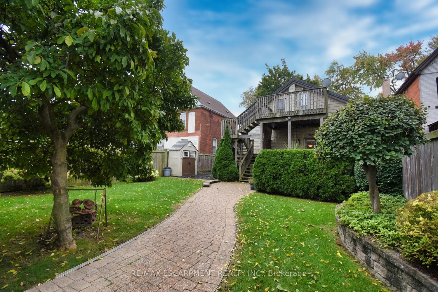 152 HOMEWOOD Avenue photo 34