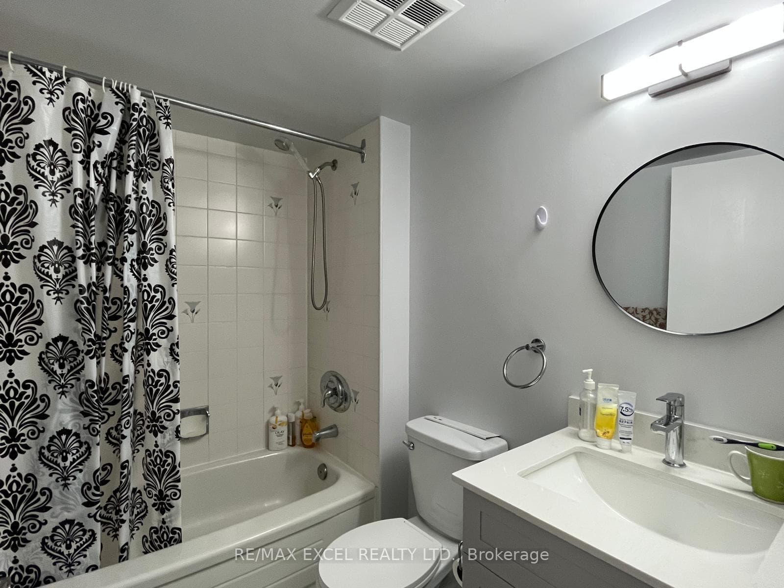 350 Alton Towers Circle Unit 902 photo 20
