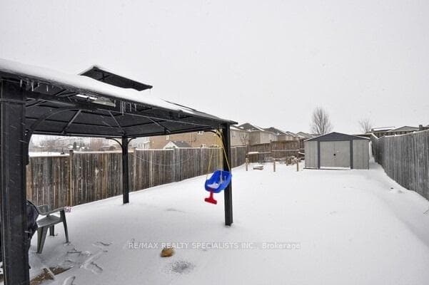 7 Mercer Avenue photo 28
