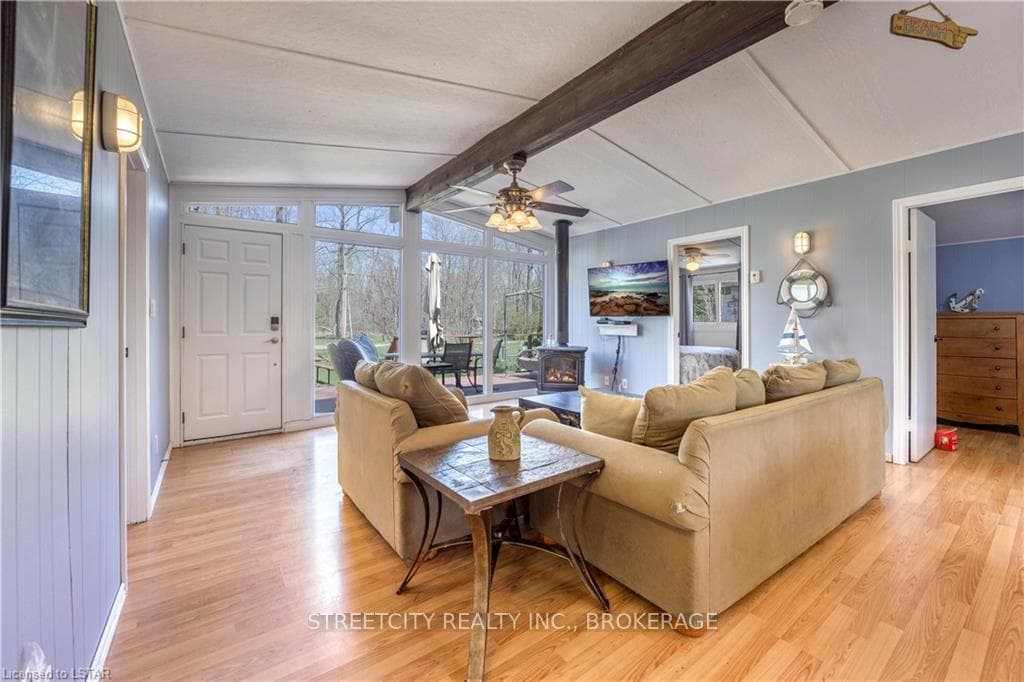6121 WILLIZ Road photo 13