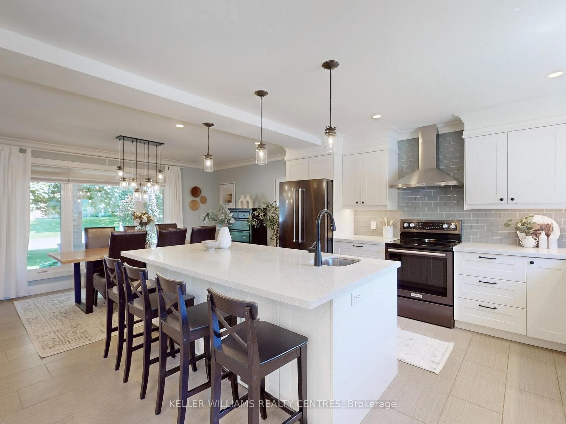 110 Booth Drive photo 11