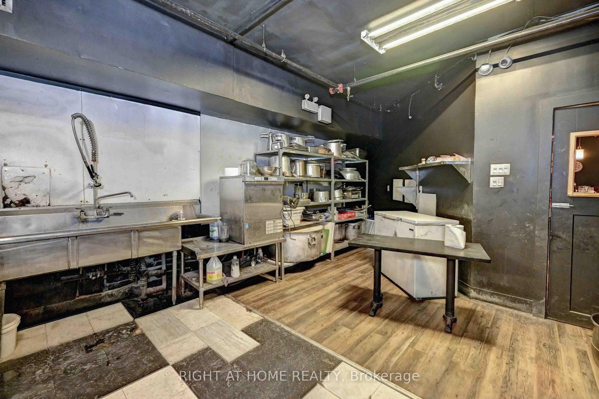 179 King Street photo 10