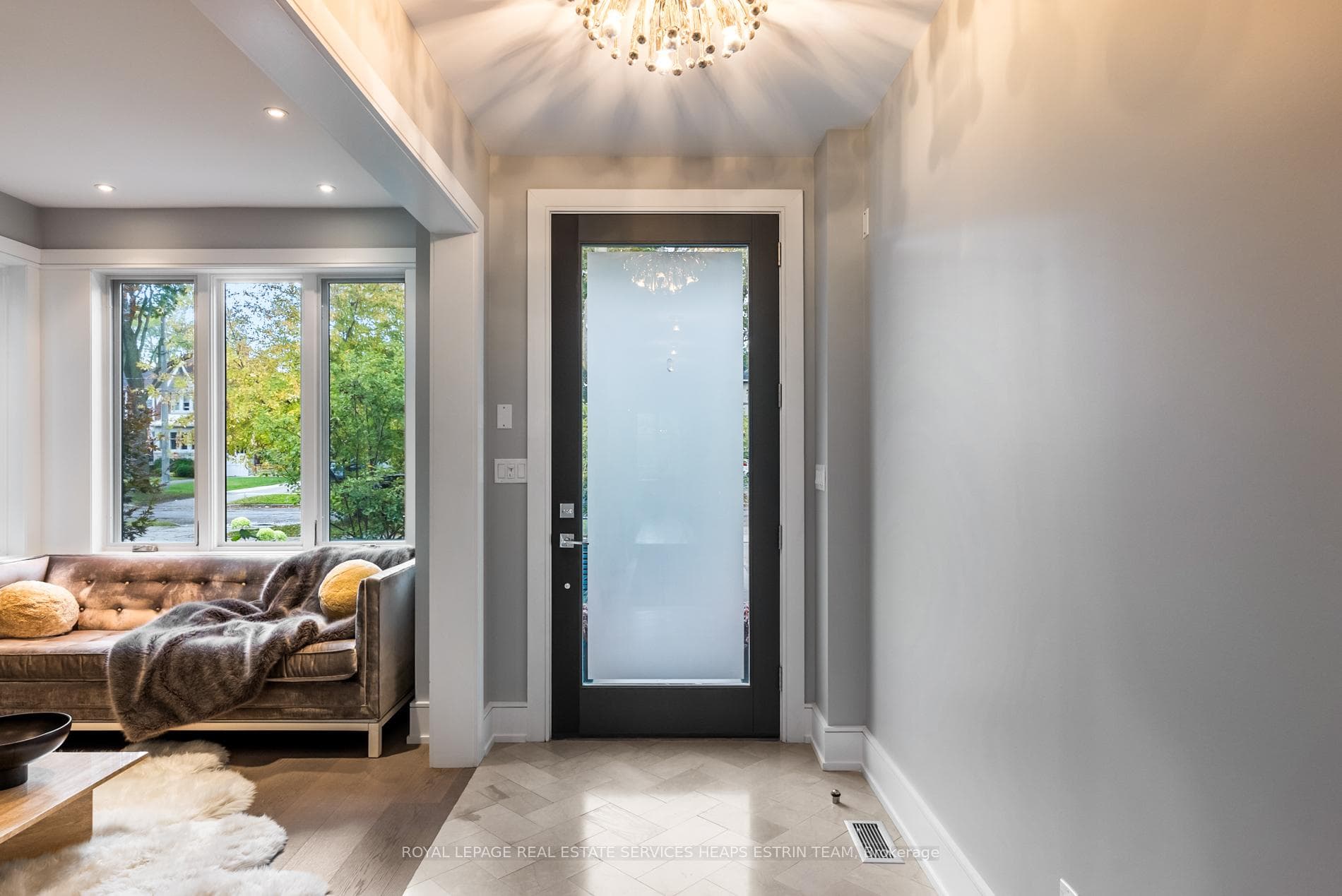 235 Bessborough Drive photo 2