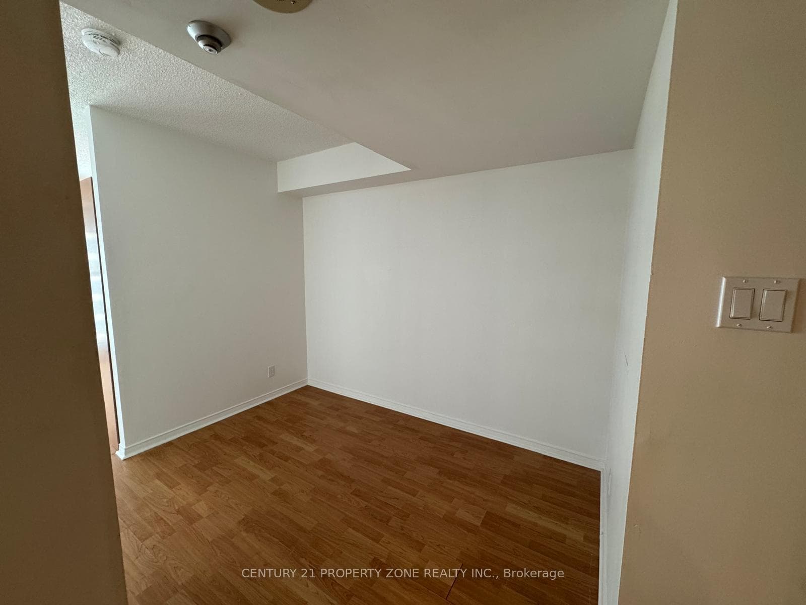 77 Harbour Square Unit 2105 photo 5