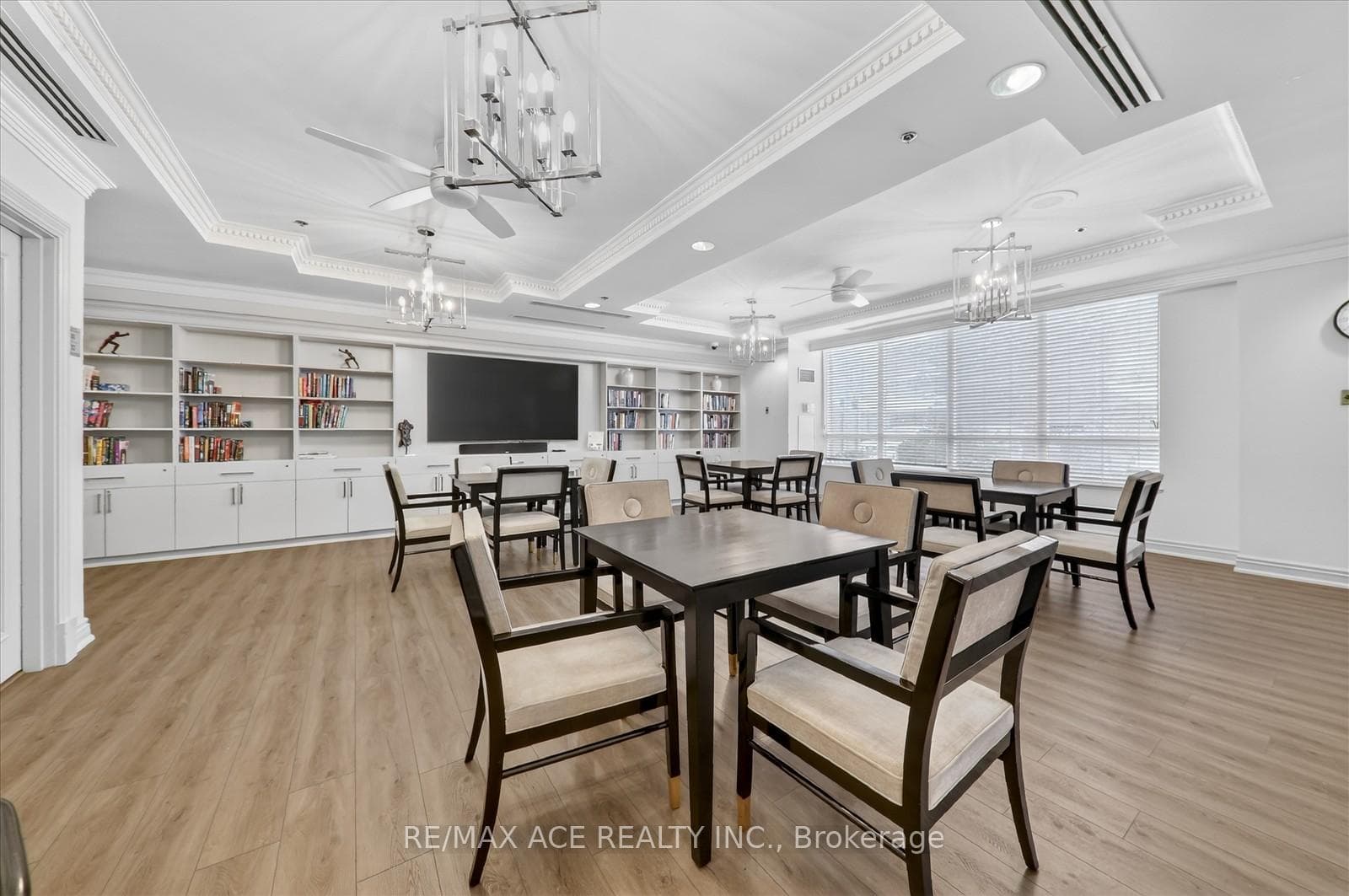 1200 The Esplanade Road Unit 413 photo 25
