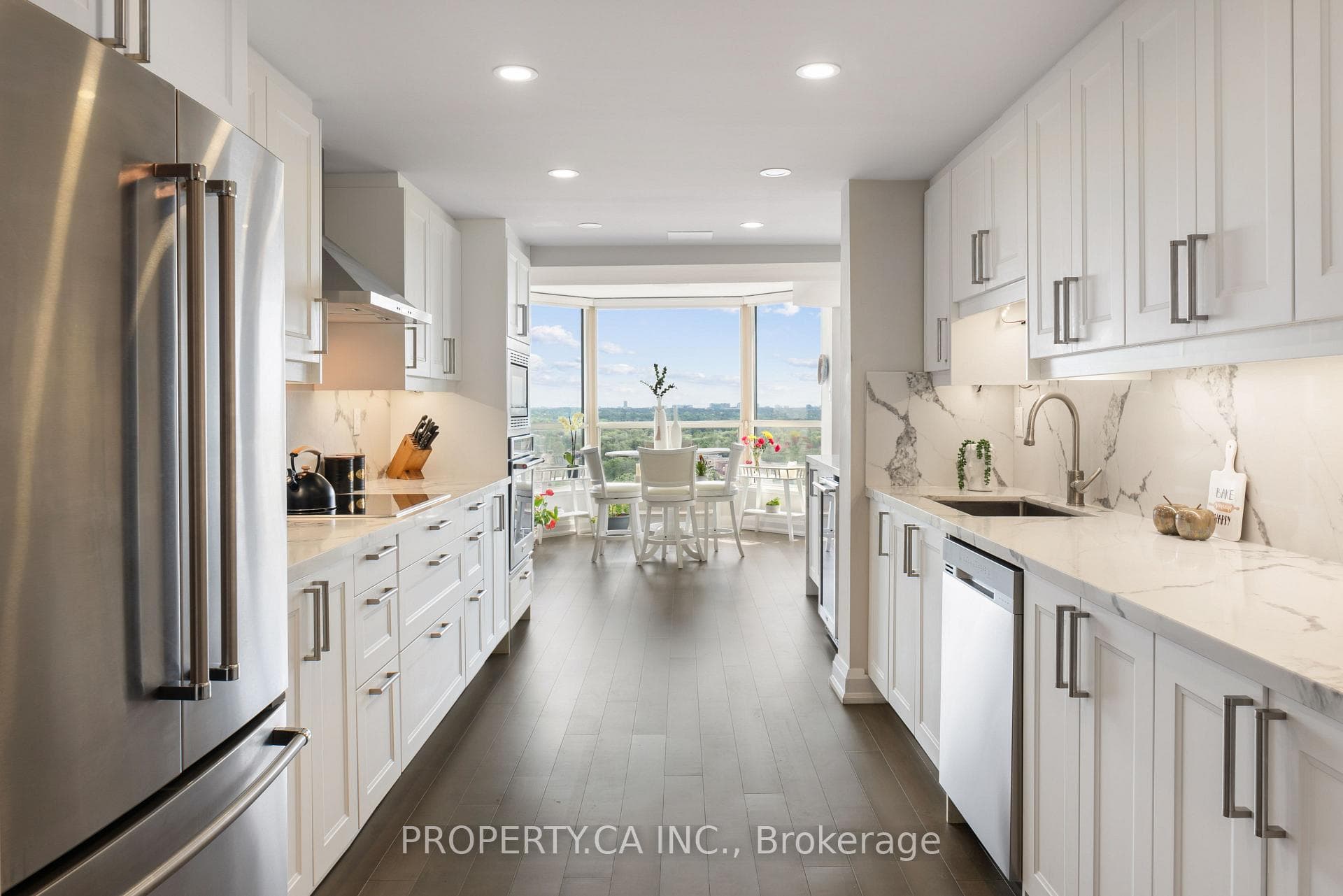 7300 Yonge Street Unit 1405 photo 11