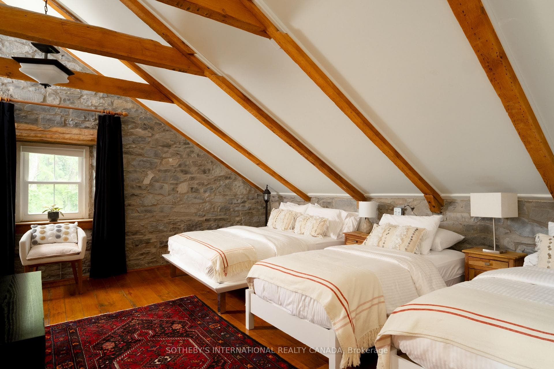 Chapel Suite