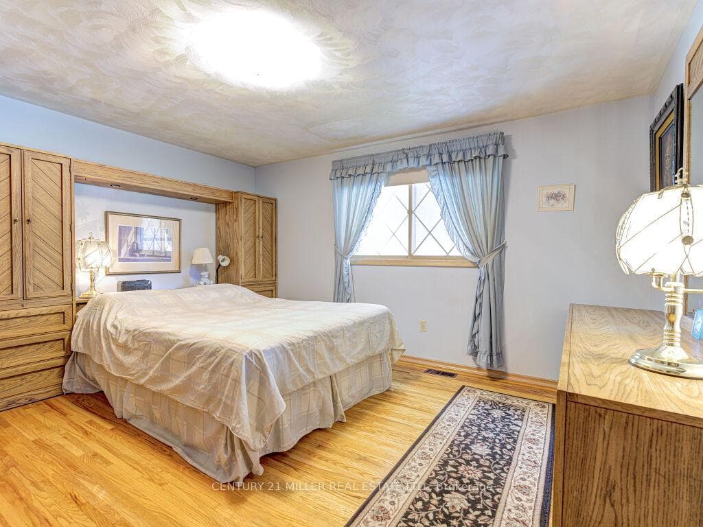 62 Mountbatten Drive photo 24