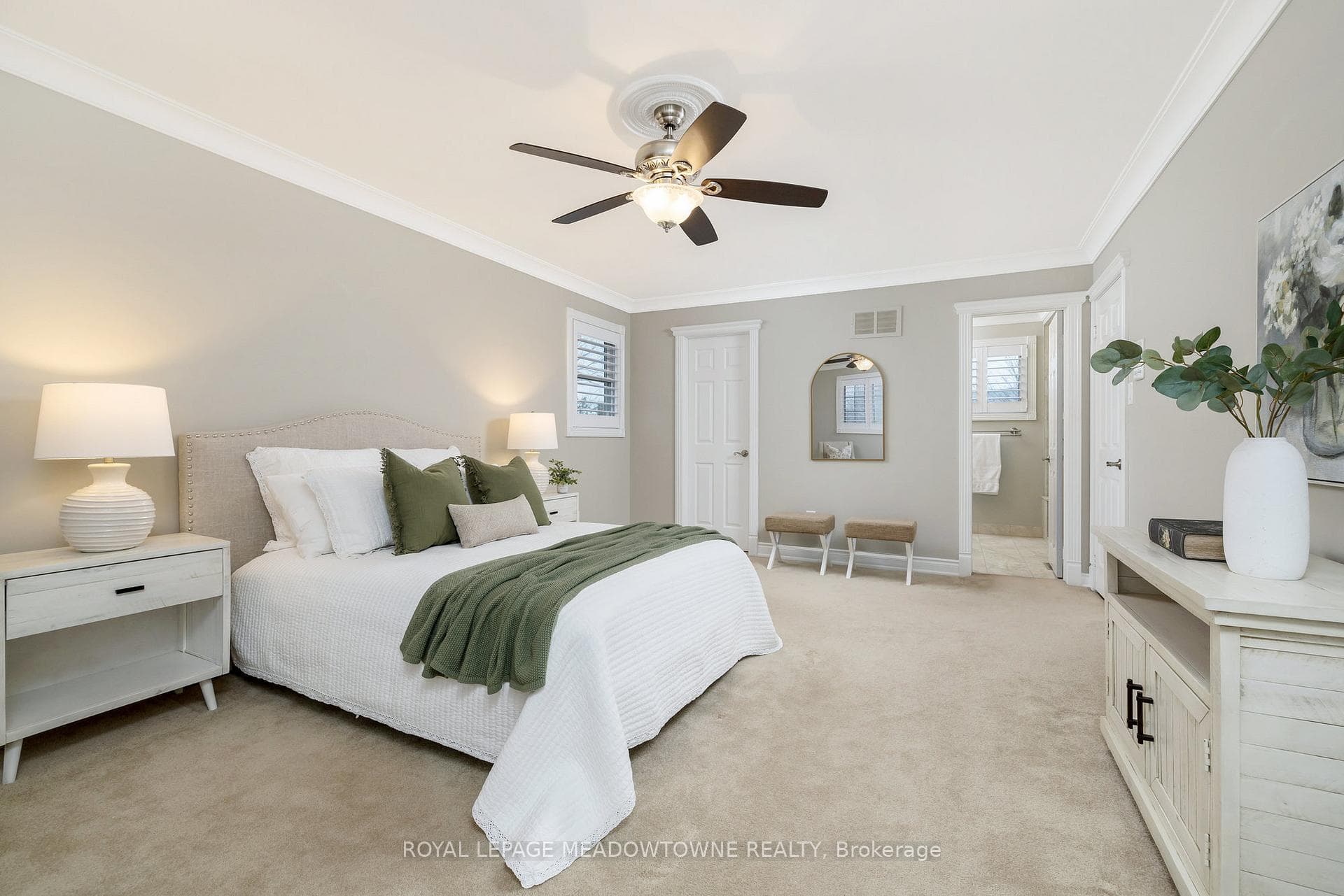 248 Randall Crescent photo 23