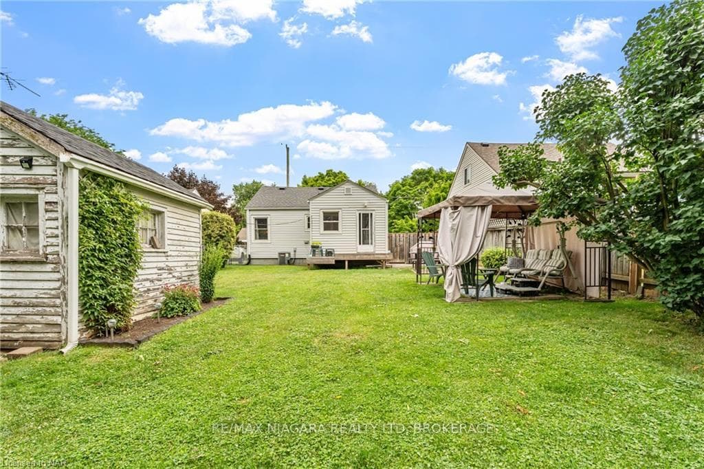 29 DONCASTER Boulevard photo 4