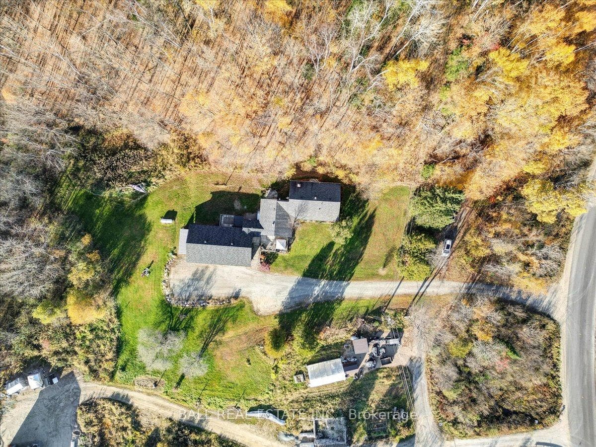601 Airport Road photo 7