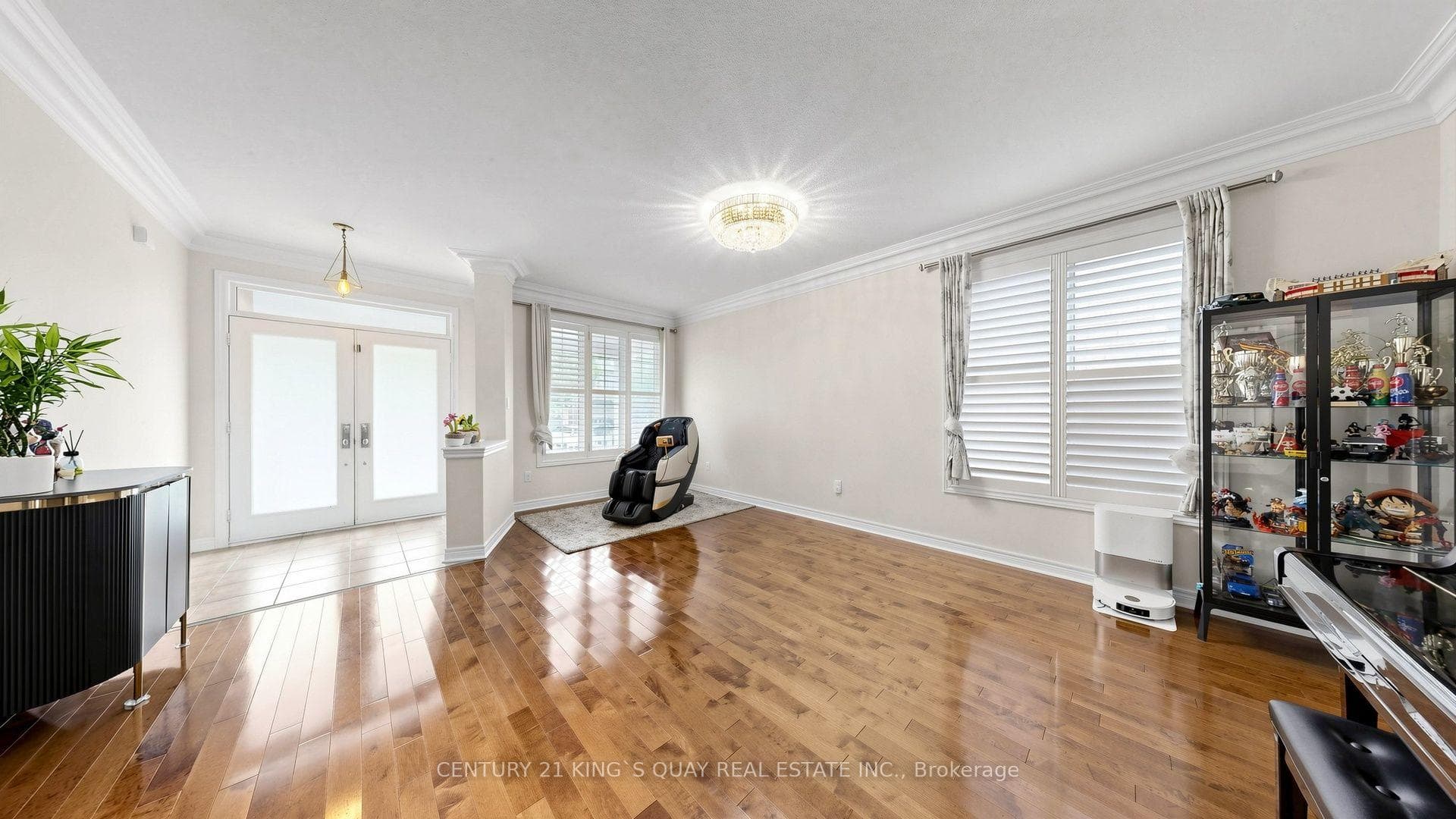 22 Hislop Drive photo 5