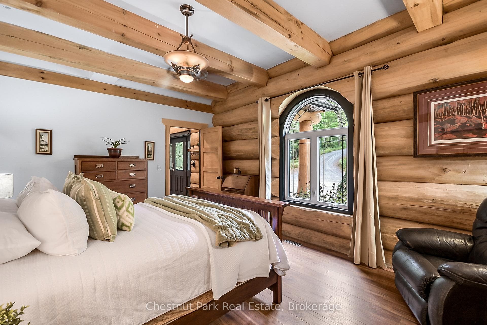 1363 Williamsport Road photo 20