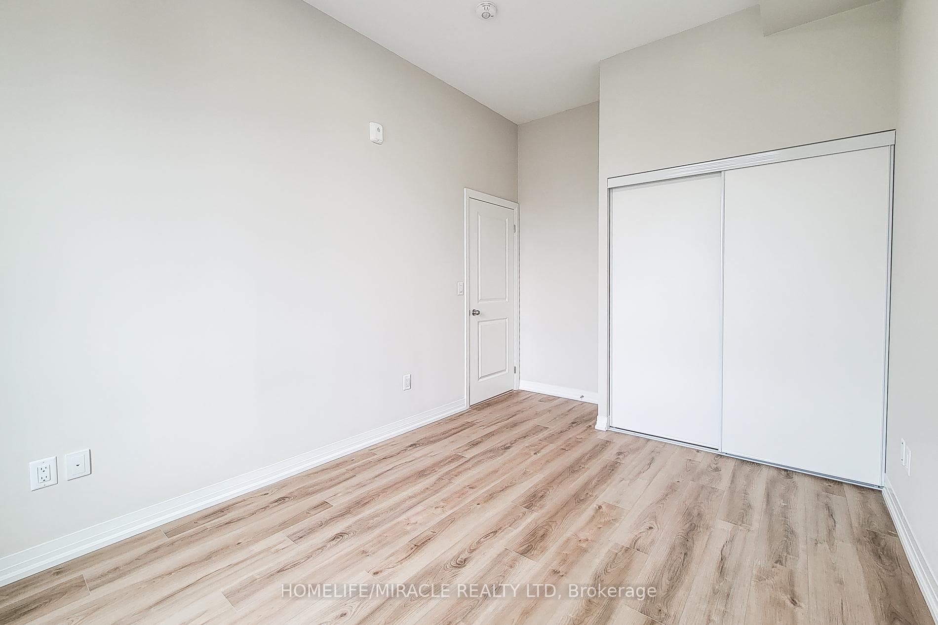 50 Herrick Avenue Unit Up12 photo 30