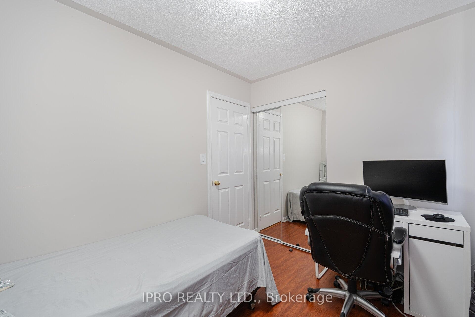 30 Mount Ranier Crescent photo 27