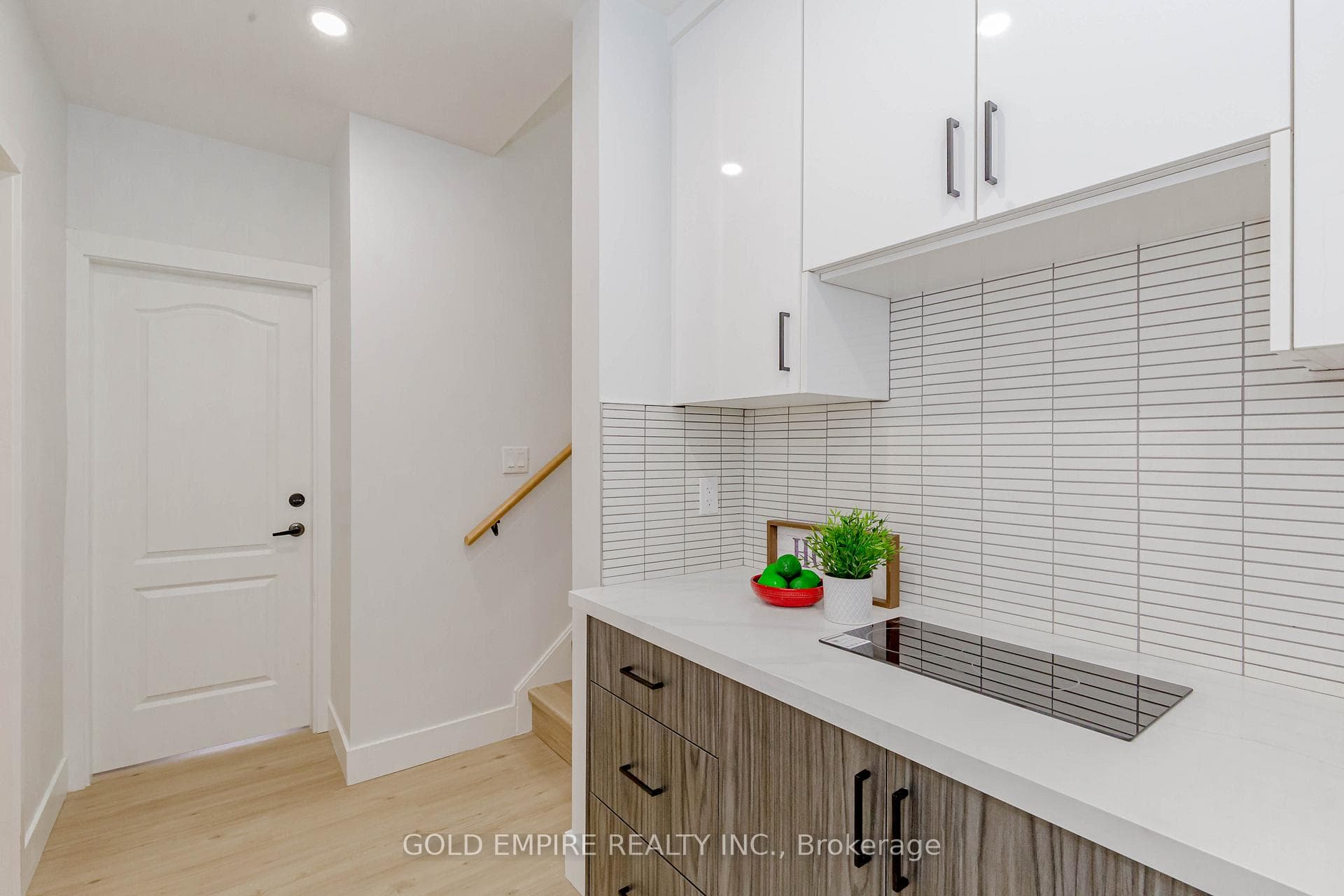 948 TRAILSWAY Avenue photo 37