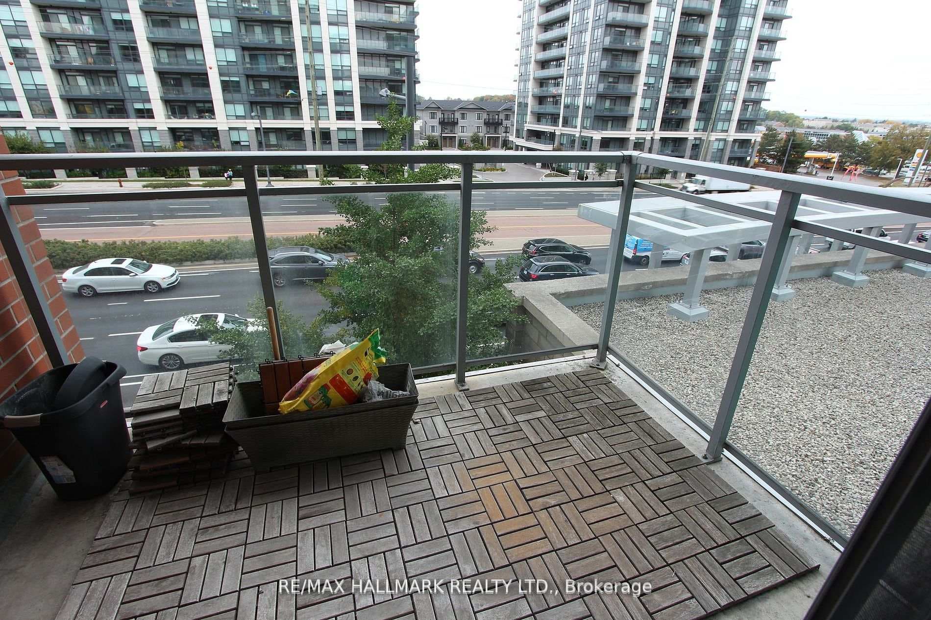 48 Suncrest Boulevard Unit 518 photo 10