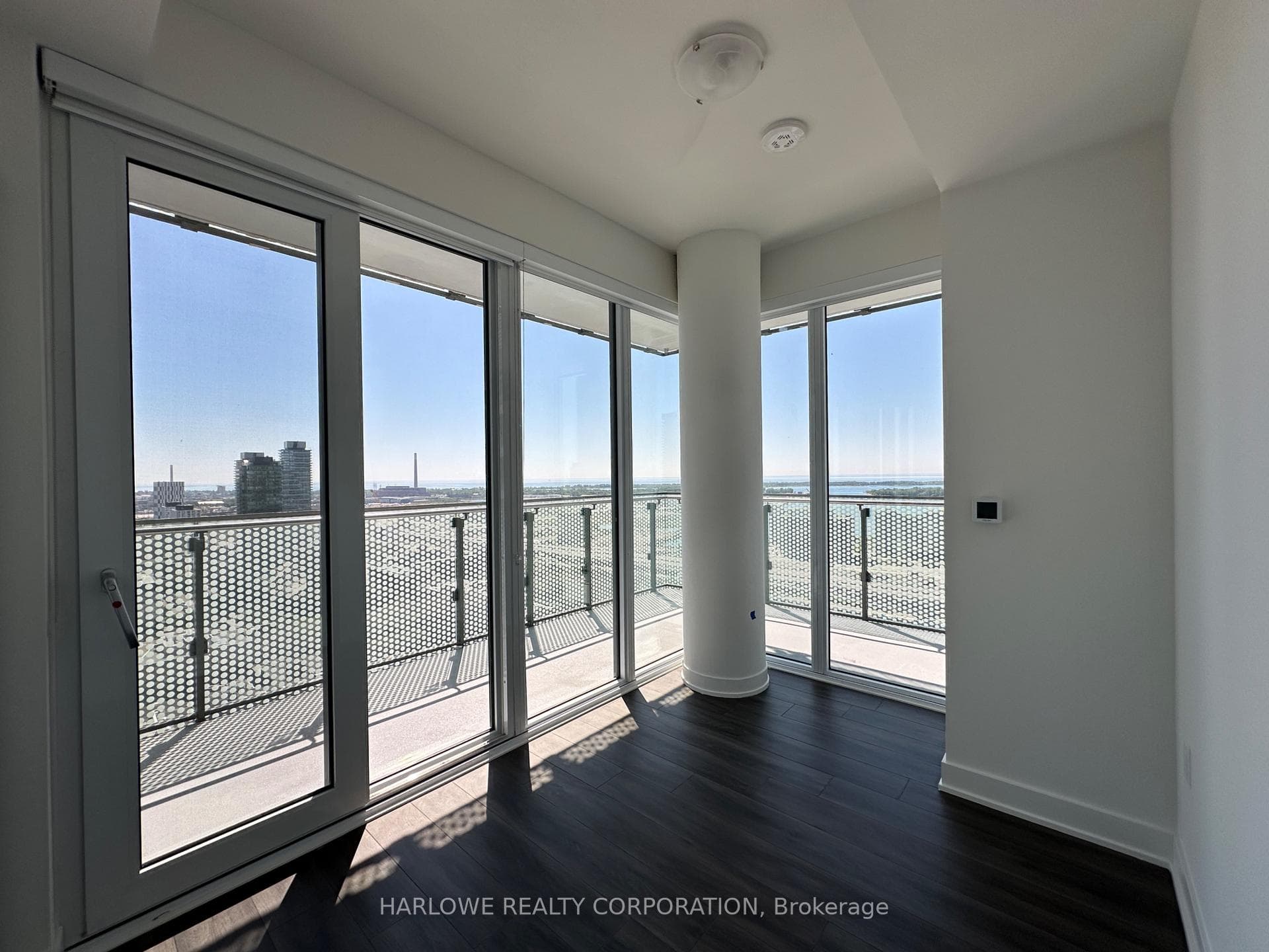135 Lower Sherbourne Street Unit 2825 W photo 9