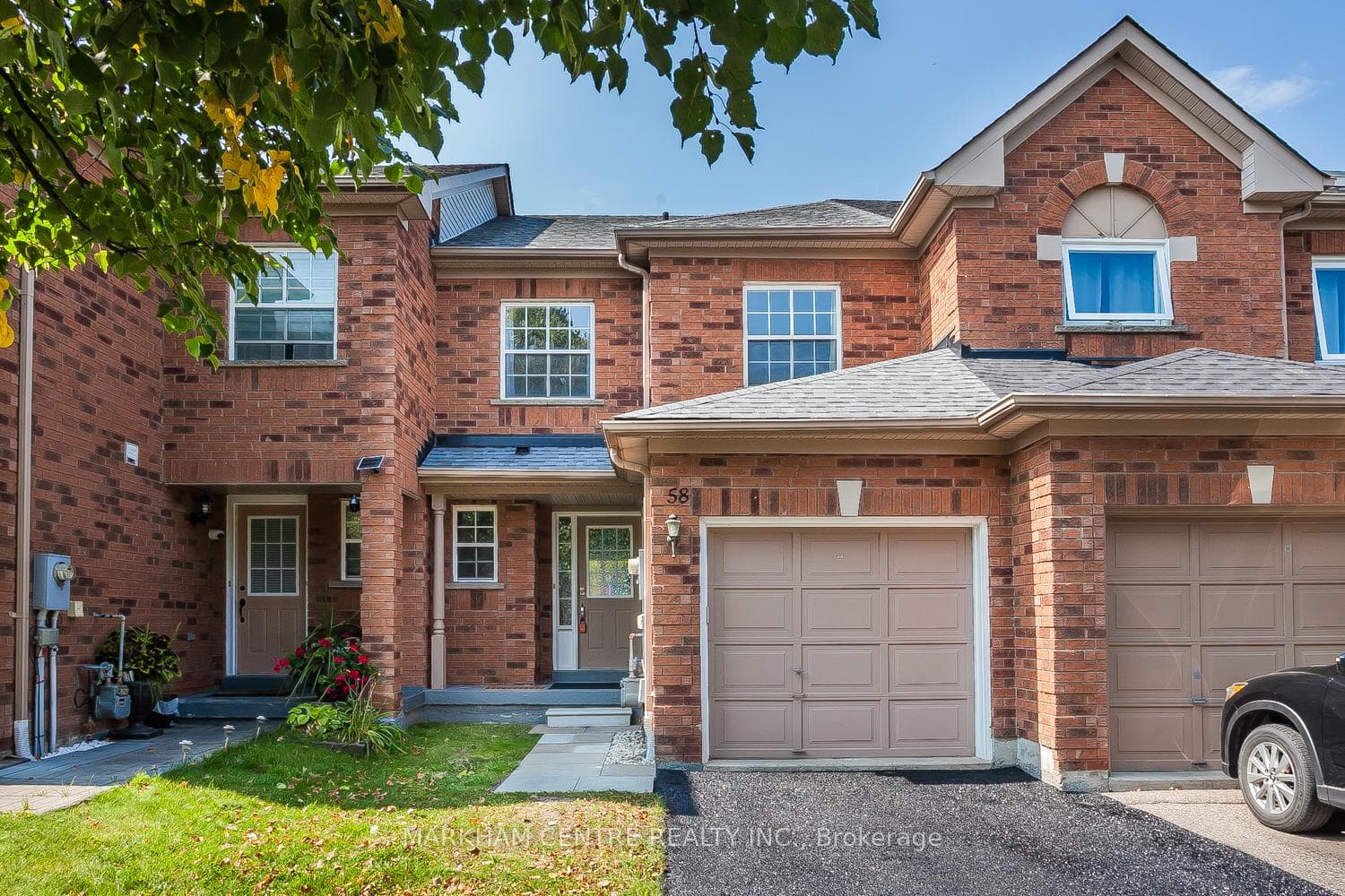 58 Milloy Place photo 1