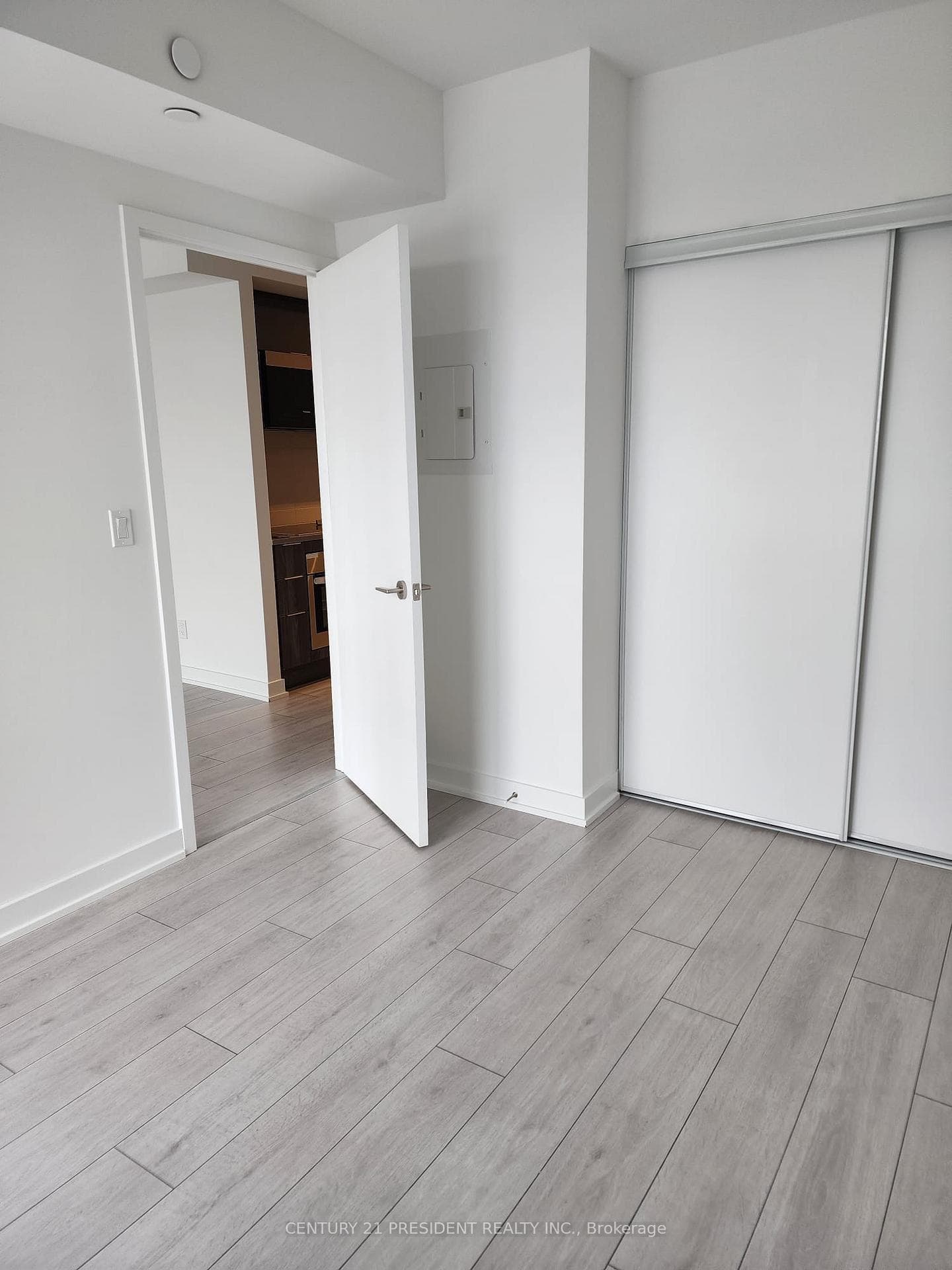 2033 Kennedy Road Unit 3803 photo 11
